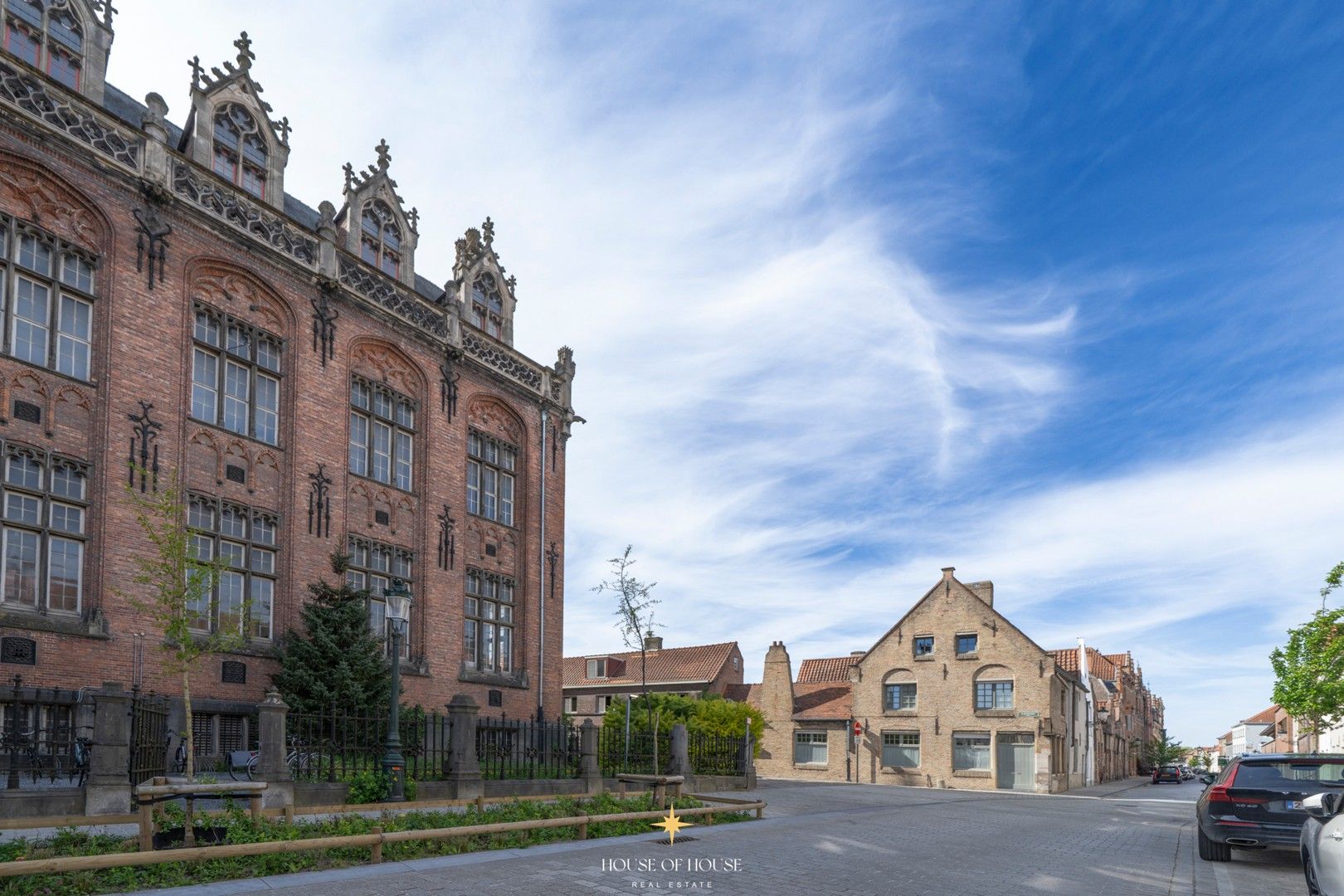 Gerenoveerd charmehuis in het hart van Brugge foto 3