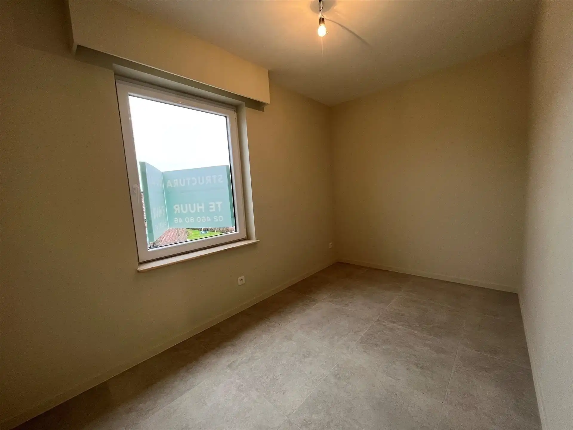 Appartement met terras en parking foto 8