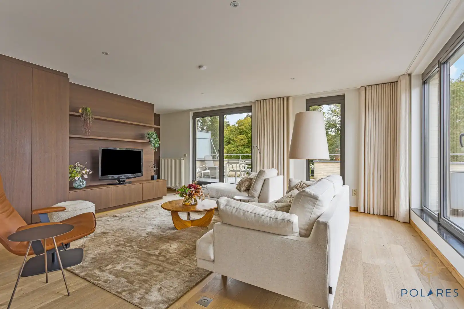 Exclusieve penthouse met groot dakterras en parkeerplaats!  foto 3