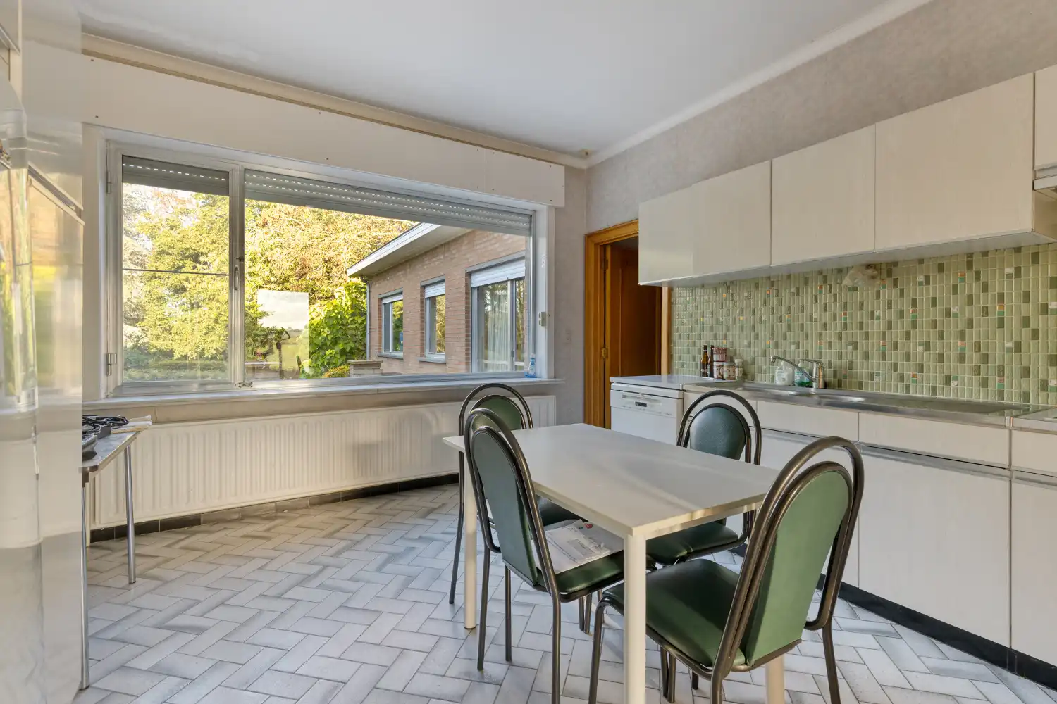 Uniek perceel met villa, loods en uitbreidingsmogelijkheiden foto 16