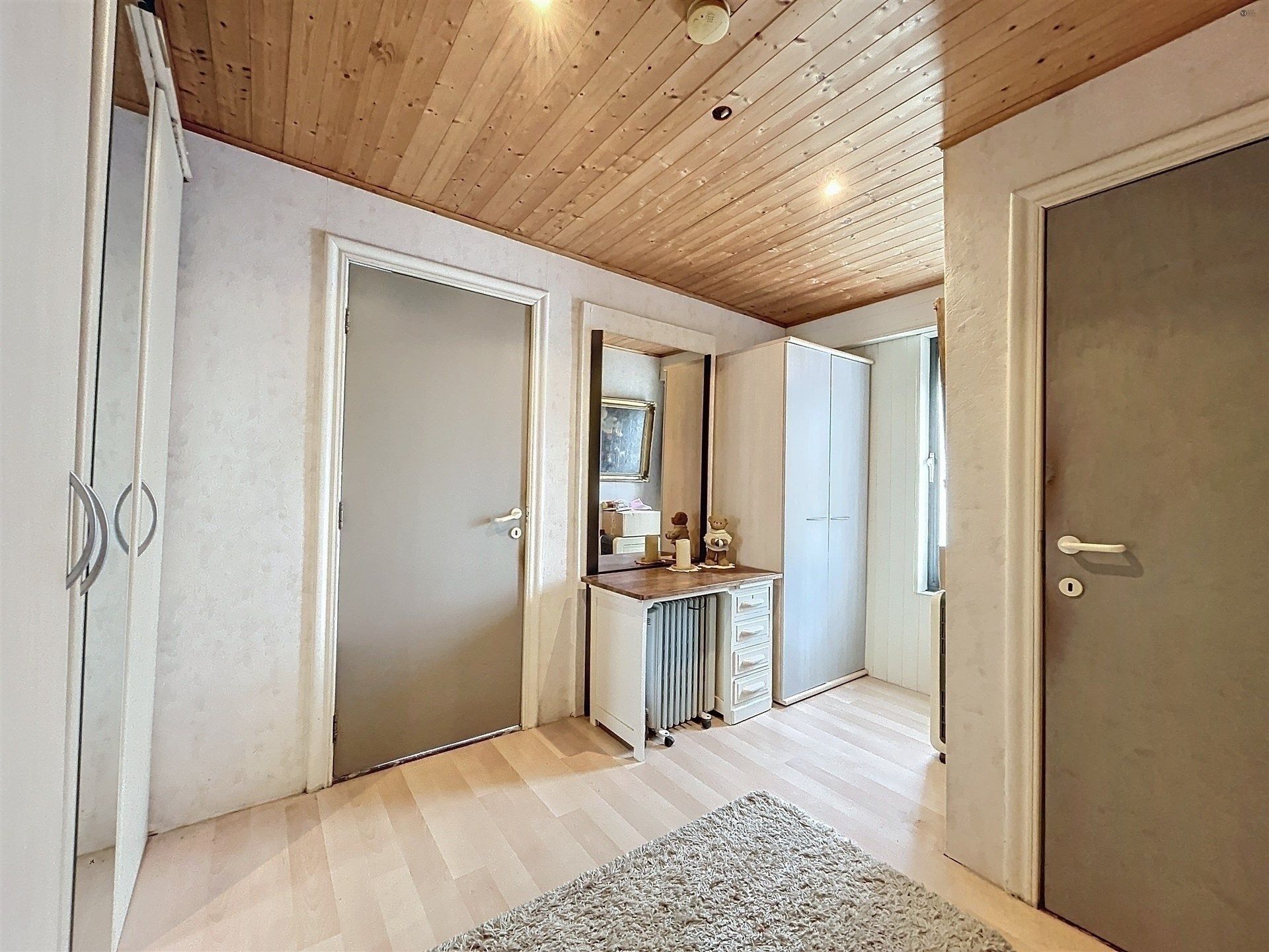 Instapklare woning met 236m² bewoonbare oppervlakte en garage op perceel van 217m²  foto 11