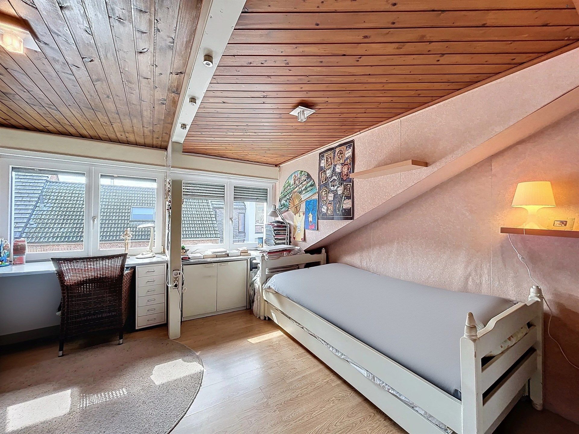 Instapklare woning met 236m² bewoonbare oppervlakte en garage foto 11