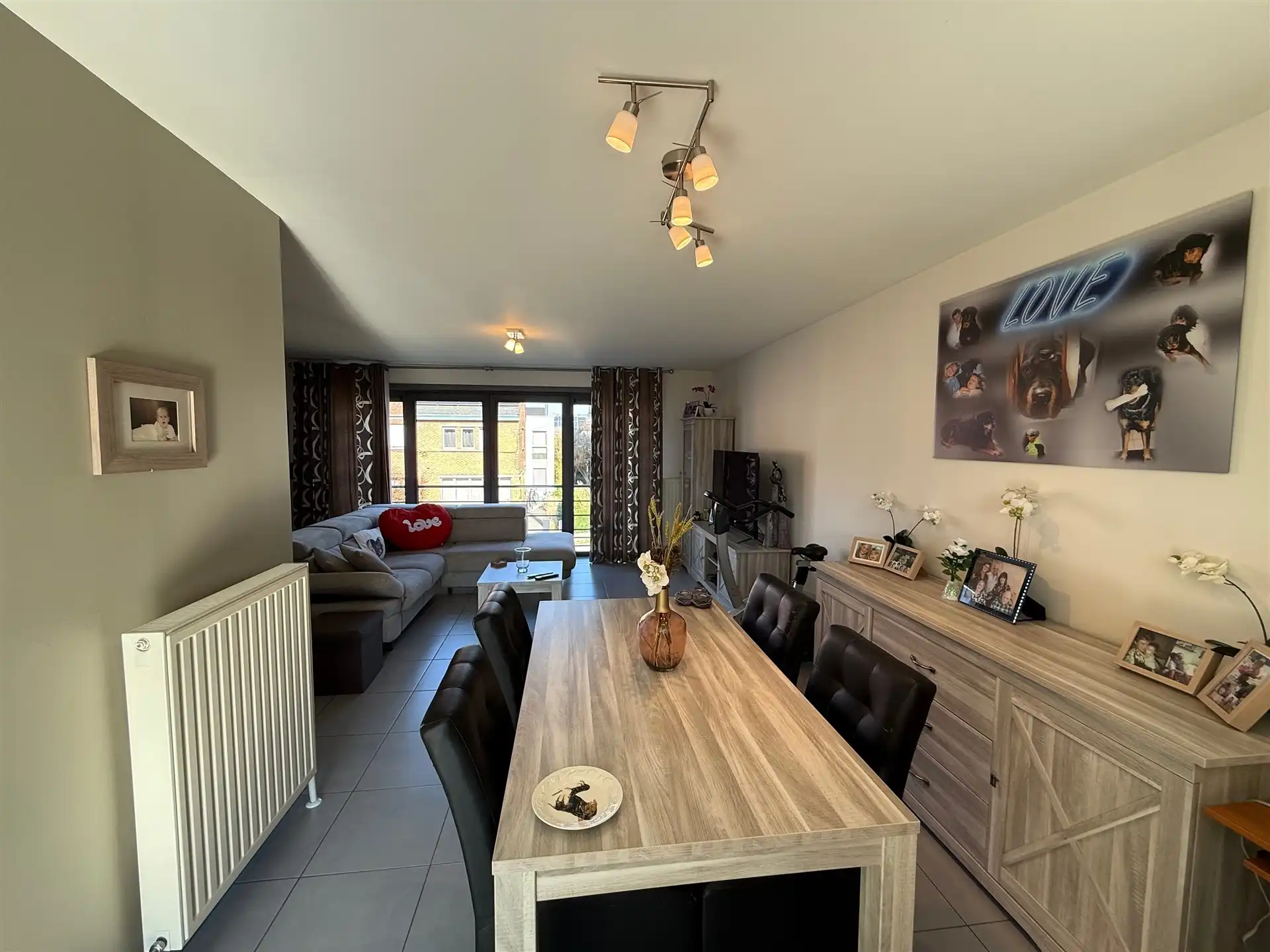 Duplex met staanplaats op rustige locatie  foto 3