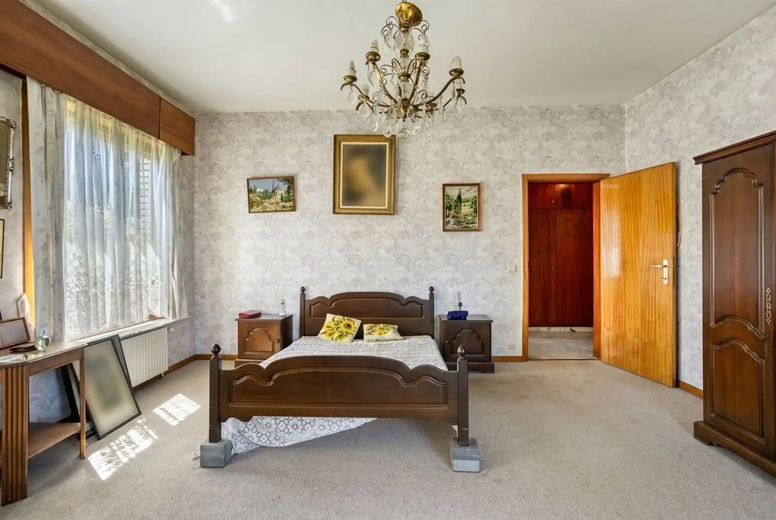 Te renoveren gezinswoning  (371 m²) met 5 slaapkamers op een perceel van 10a66ca te Huizingen foto 11