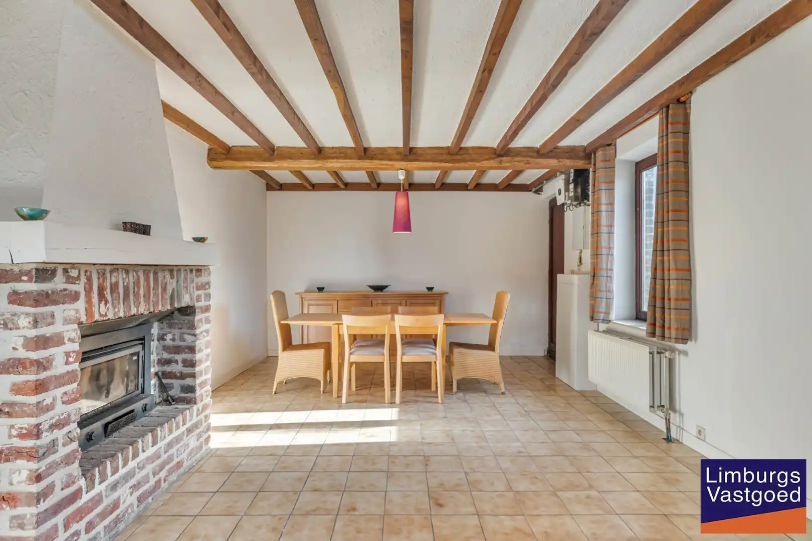 Instapklare woning met ruime loods/werkplaats, 11a 77ca foto 22