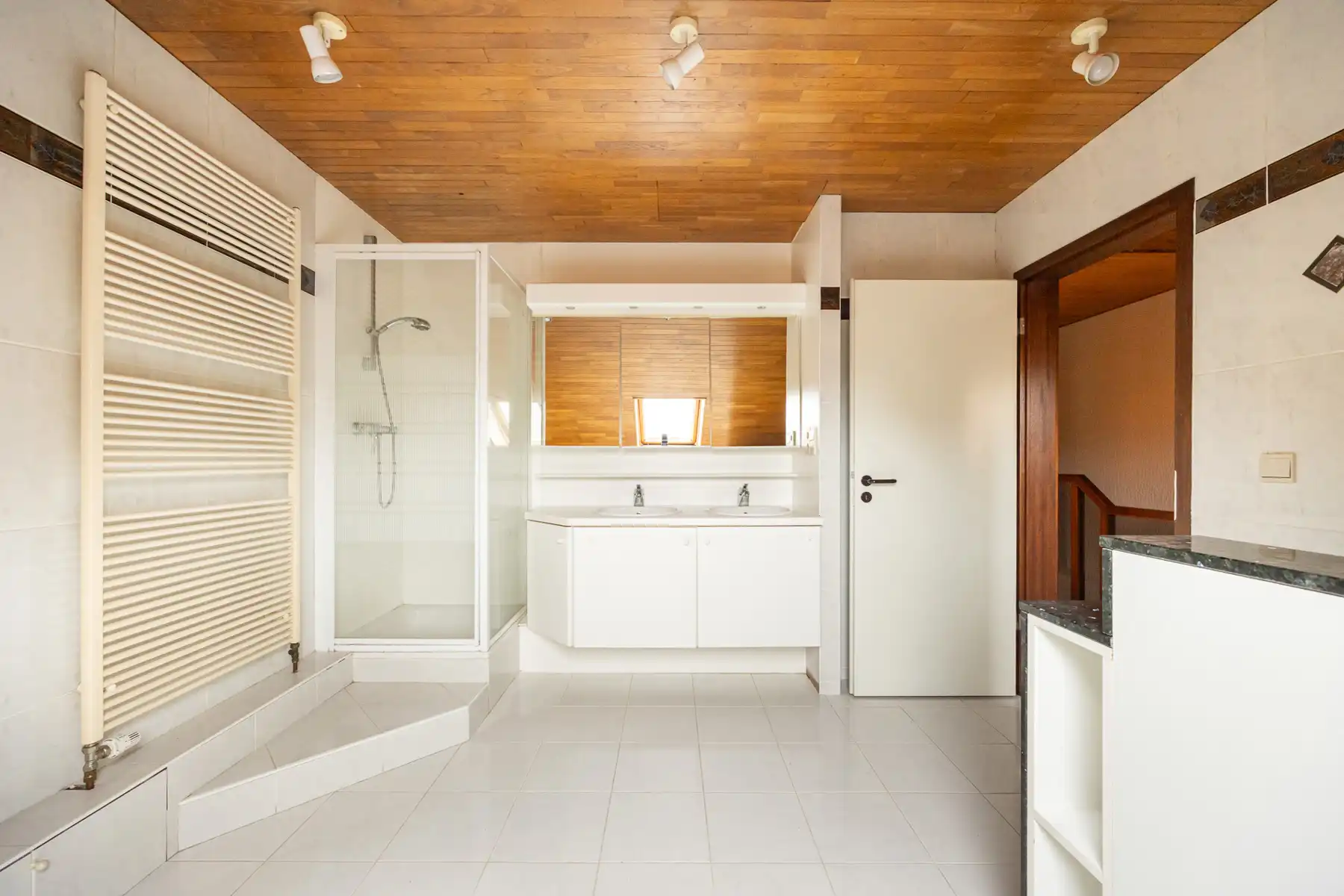🏡 RUIMTE OM TE WONEN, TE WERKEN EN TE GENIETEN foto 18