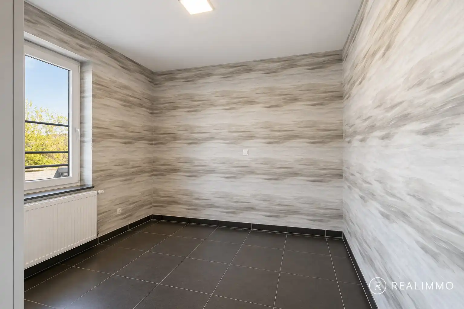Lichtrijk appartement met twee autostaanplaatsen Avelgem foto 7