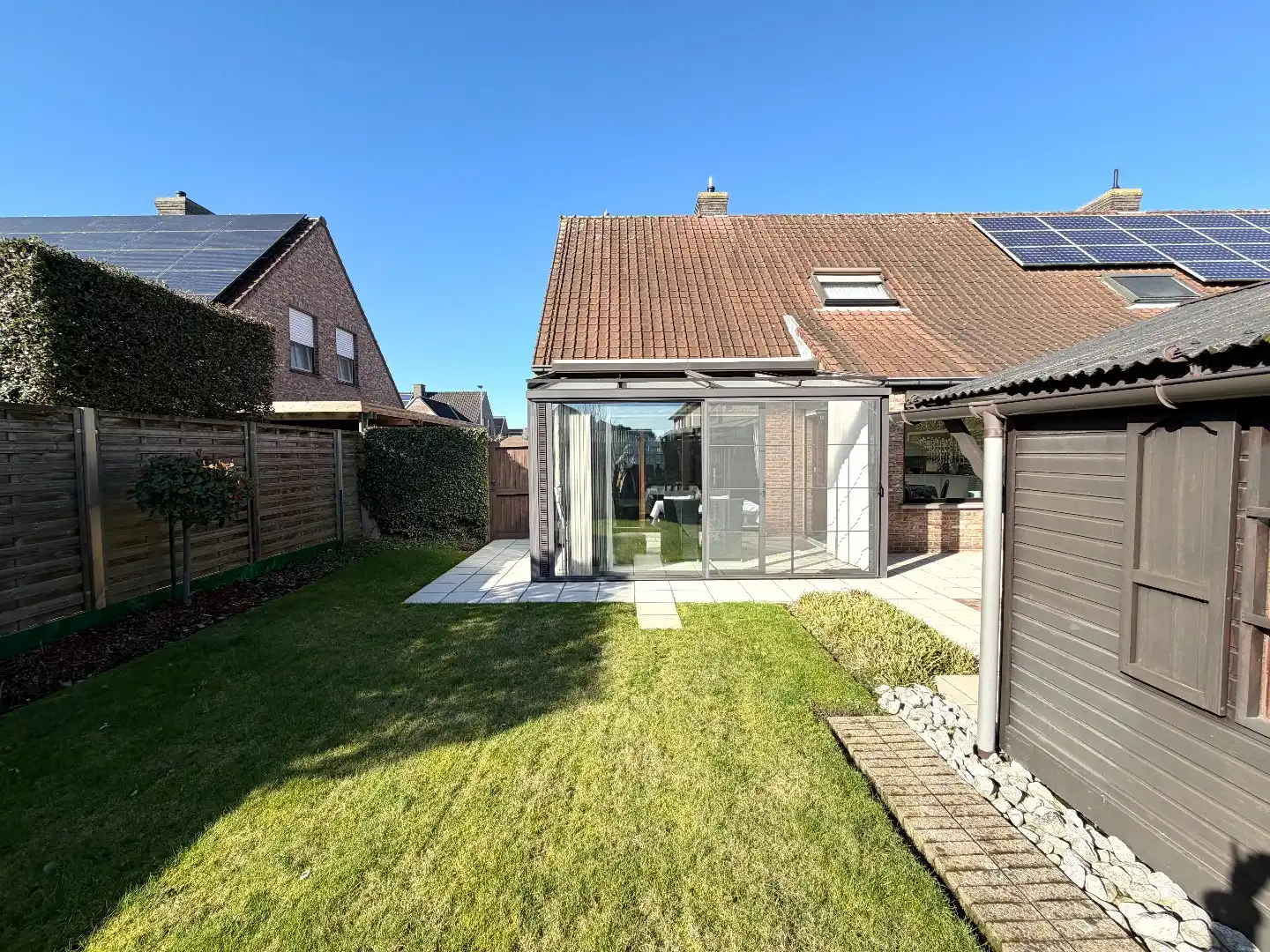 Te koop – Instapklare halfopen bebouwing in Harelbeke foto 17