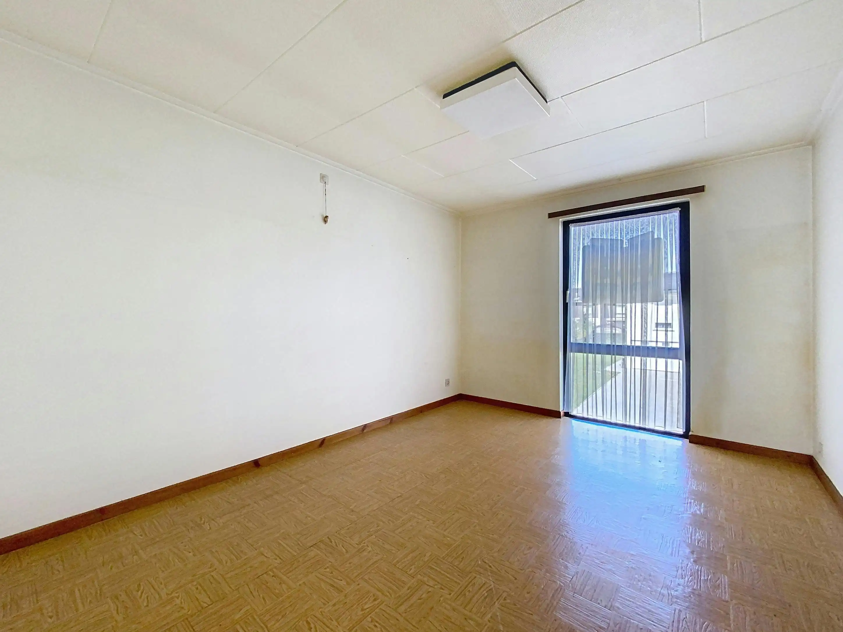 Te renoveren huis met 5 slaapkamers en tuin te koop in Heist foto 11