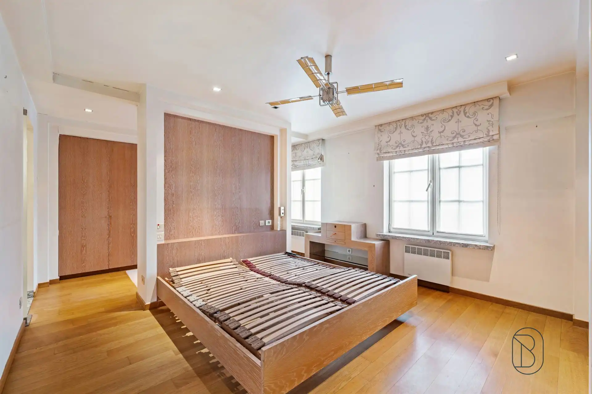 Exclusief appartement van 184 m² in het centrum van Waregem! foto 11