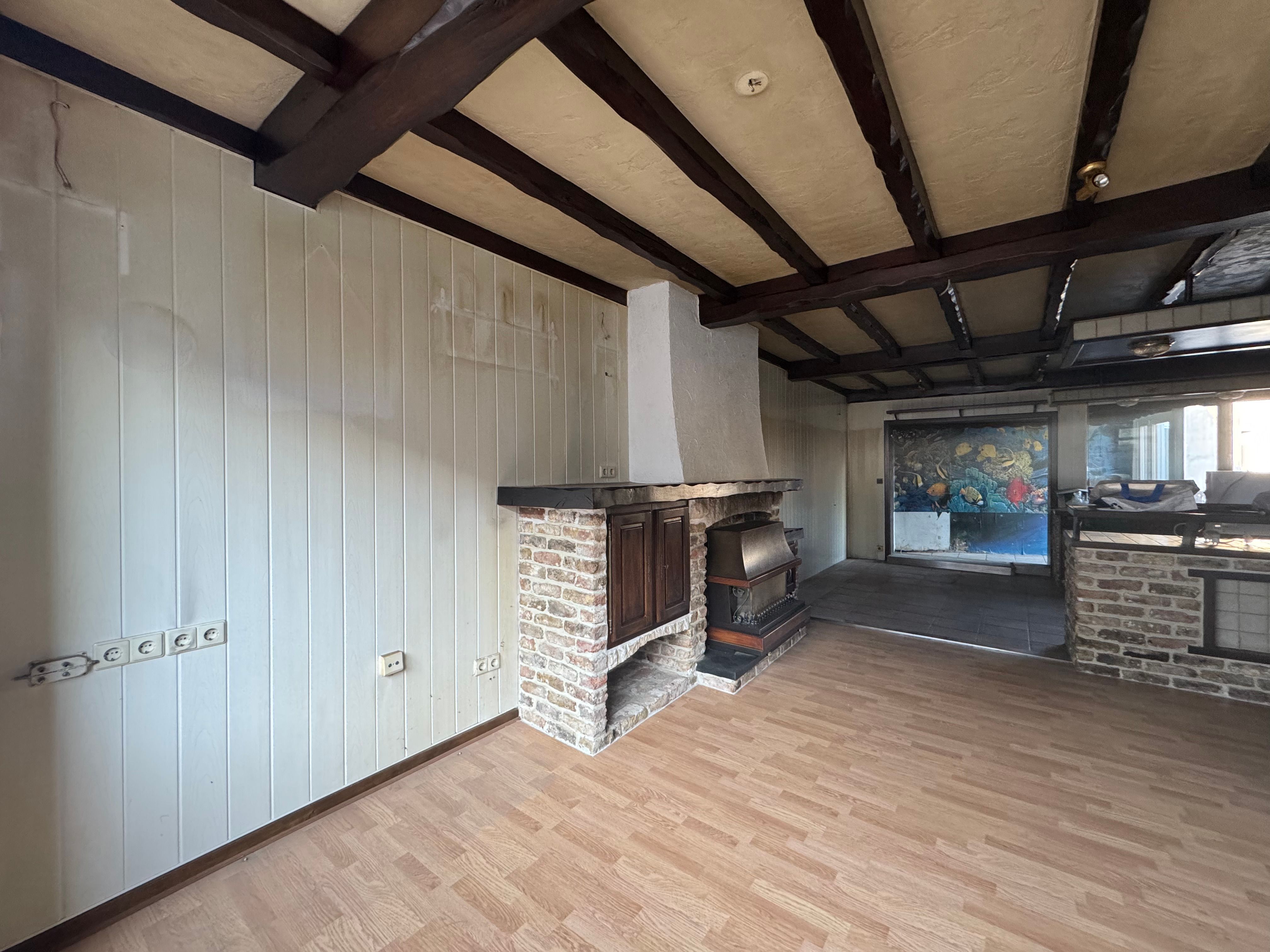 Te renoveren woning foto 4