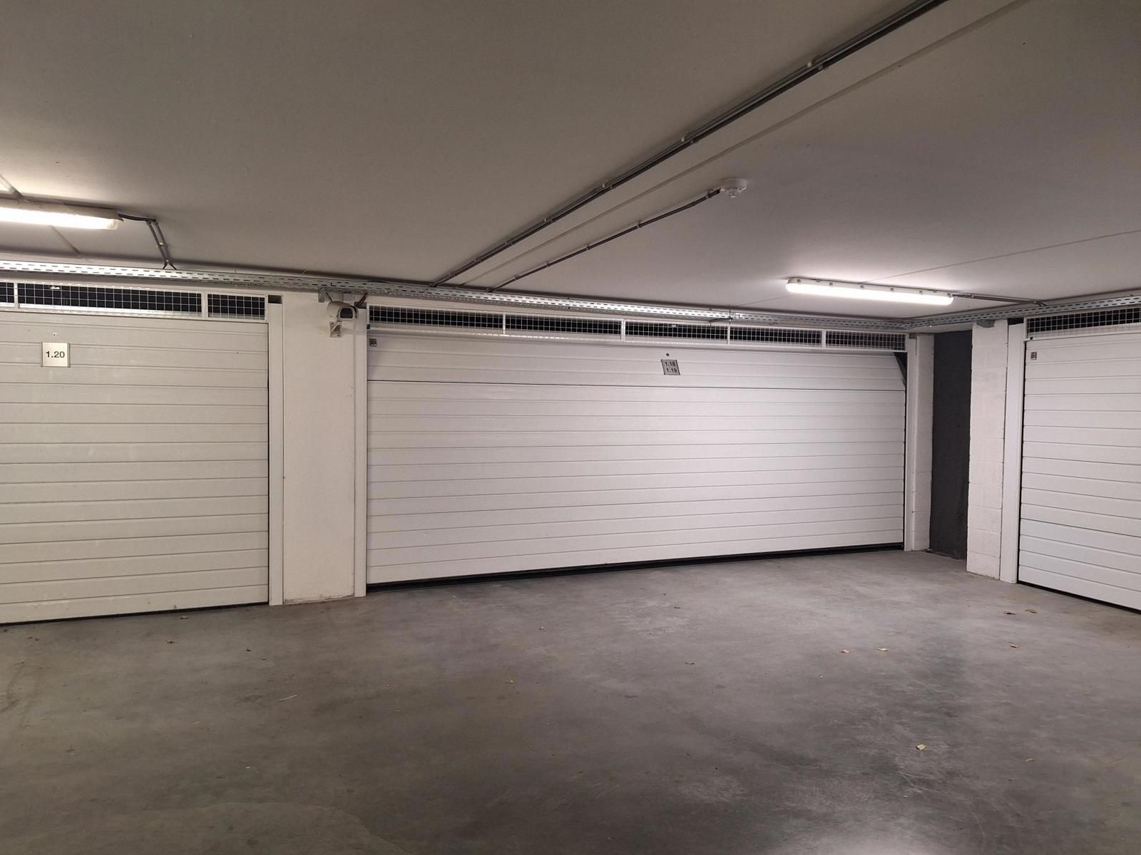 Dubbele garagebox in residentie Katelijne - Kustlaan 166 foto 3