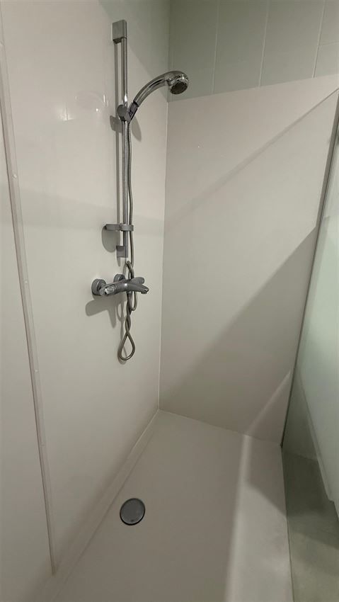 Gunstig gelegen, gelijkvloers appartement met 2 slpk. en terras foto 12