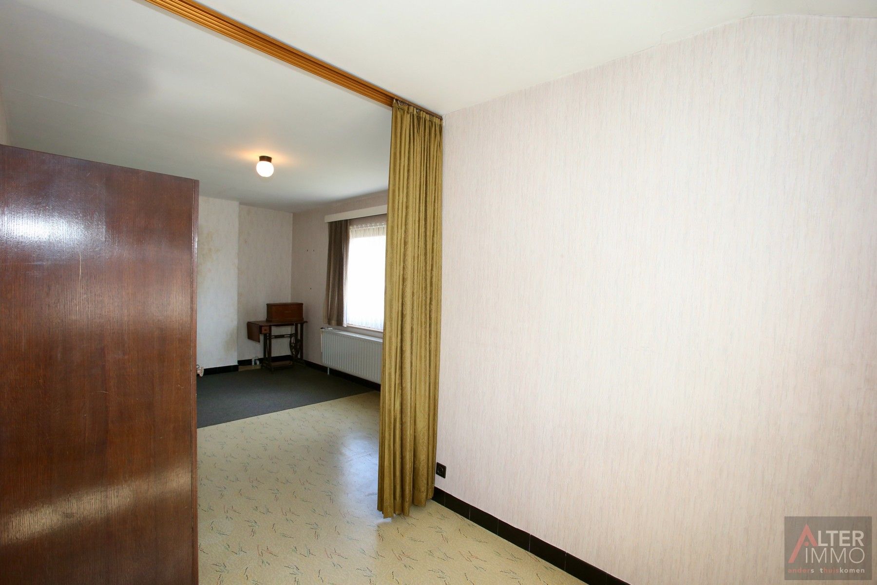 Goed gelegen, degelijk onderhouden woning te Viversel! 3 slaapkamers, 10are en breed perceel van 23m. foto 21