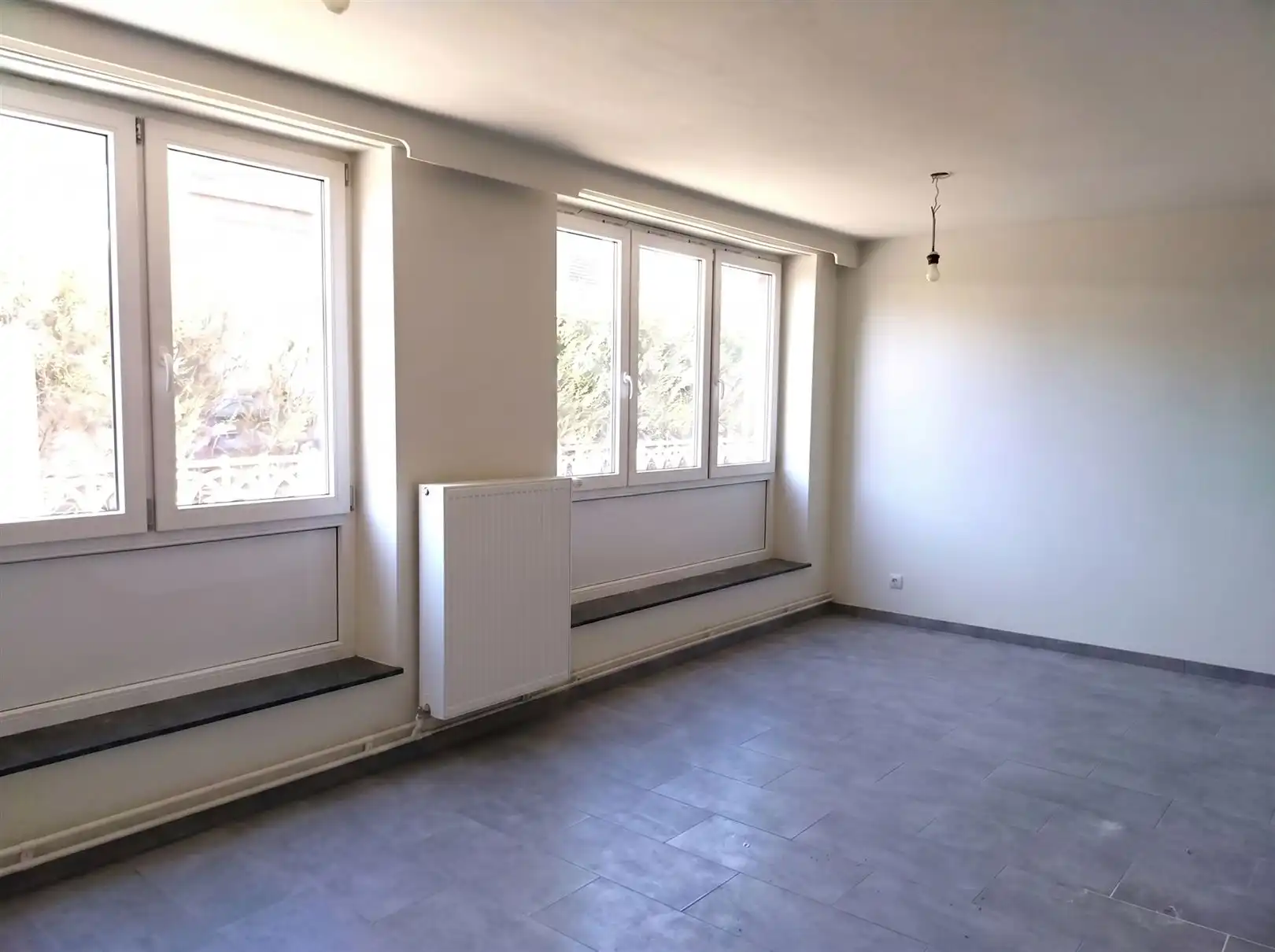 TE HUUR: Gelijkvloers appartement met één slaapkamer te Beringen! foto 3