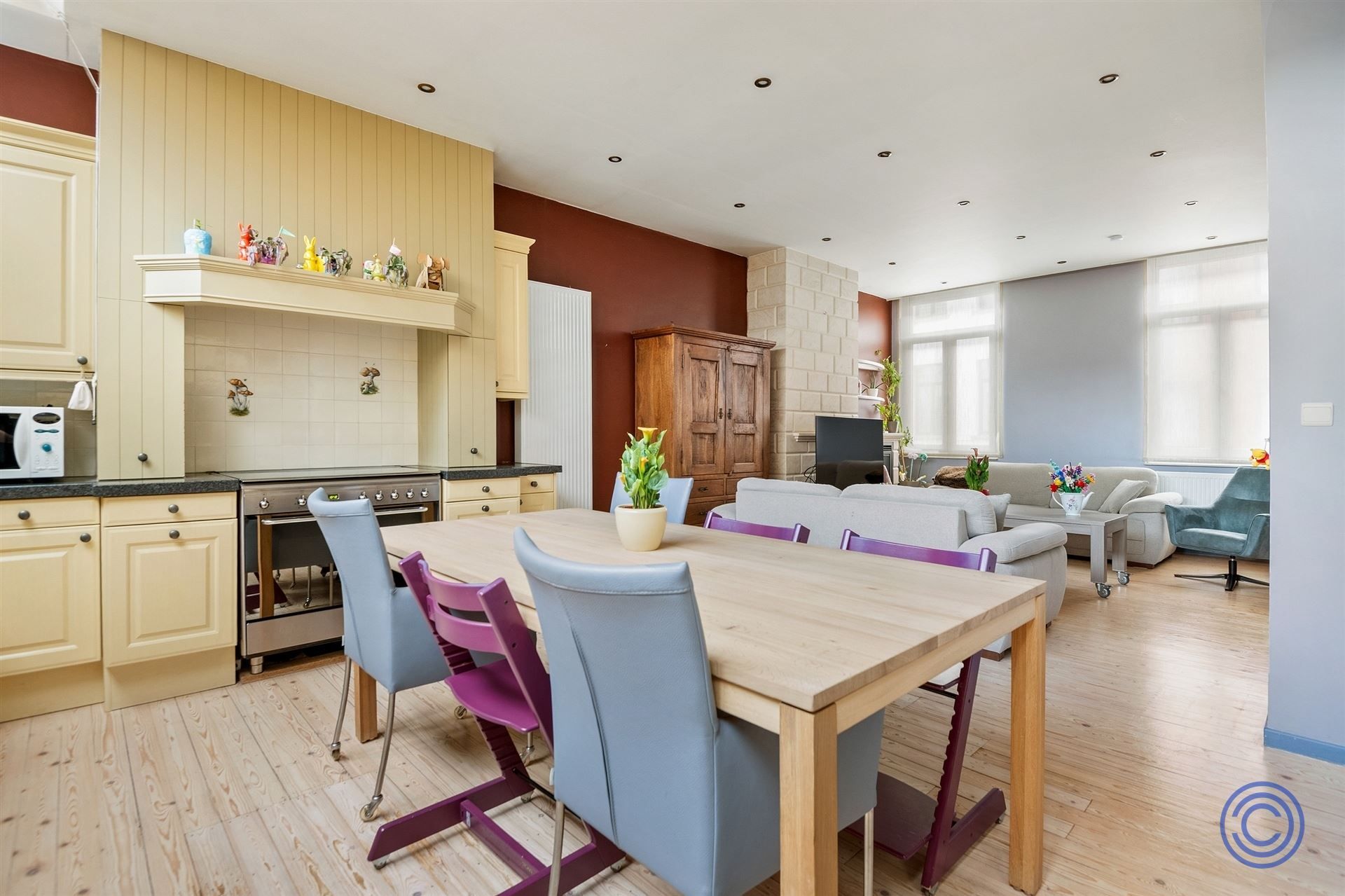 Gezellige, ruime gezinswoning met dakterras, middenin de stad! foto 6