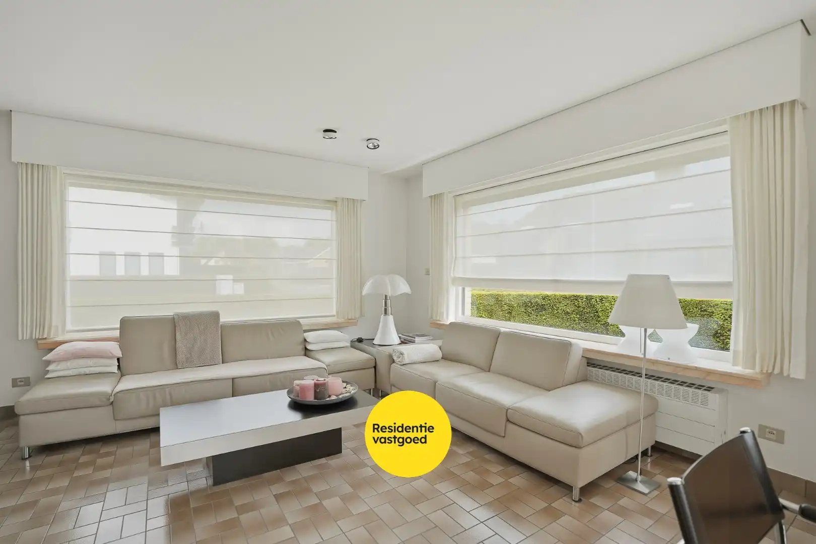 Verzorgde bungalow met 3 slpks op 571m² in rustige woonwijk te Varsenare foto 4