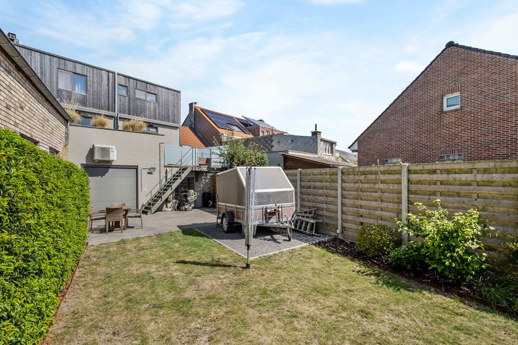 Instapklare woning met ruime garage/opslagplaats in Bredene. foto 7