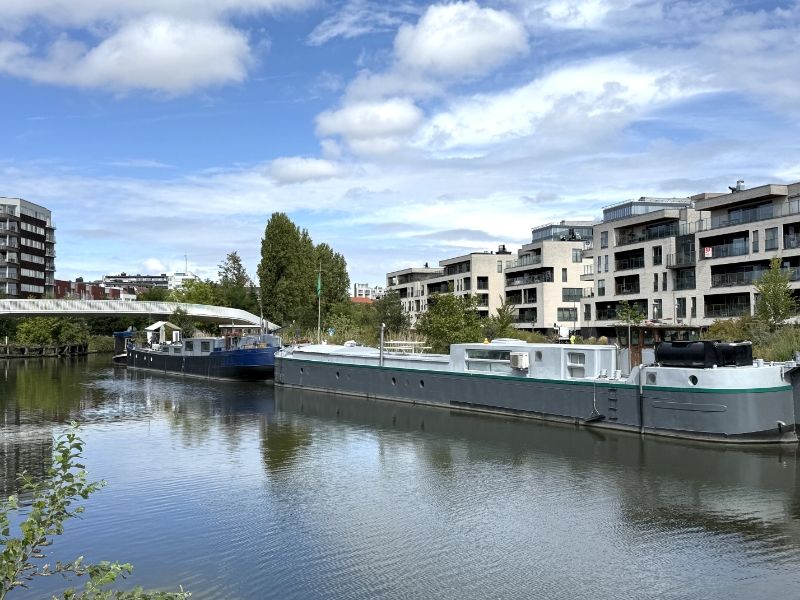 Exclusieve penthouse met 2 terrassen en uniek uitzicht over de Schelde – Gent foto {{pictureIndex}}