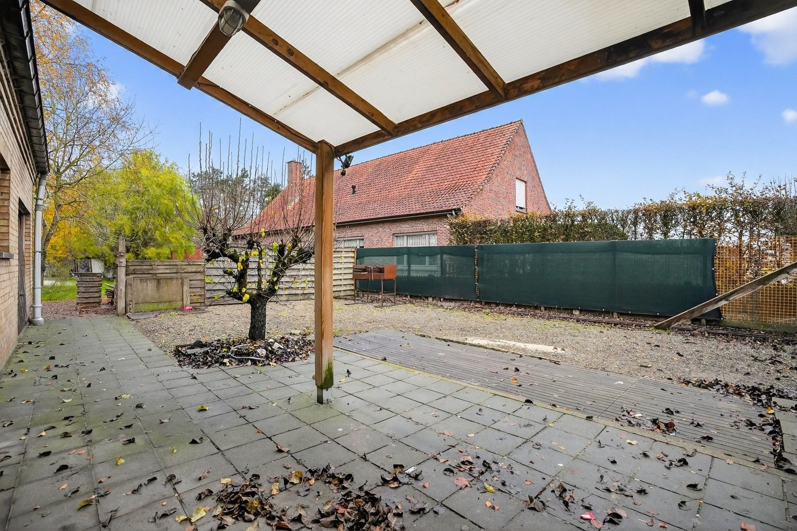 Stevige woning met grote tuin op 1.112 m², tal van mogelijkheden. foto 16