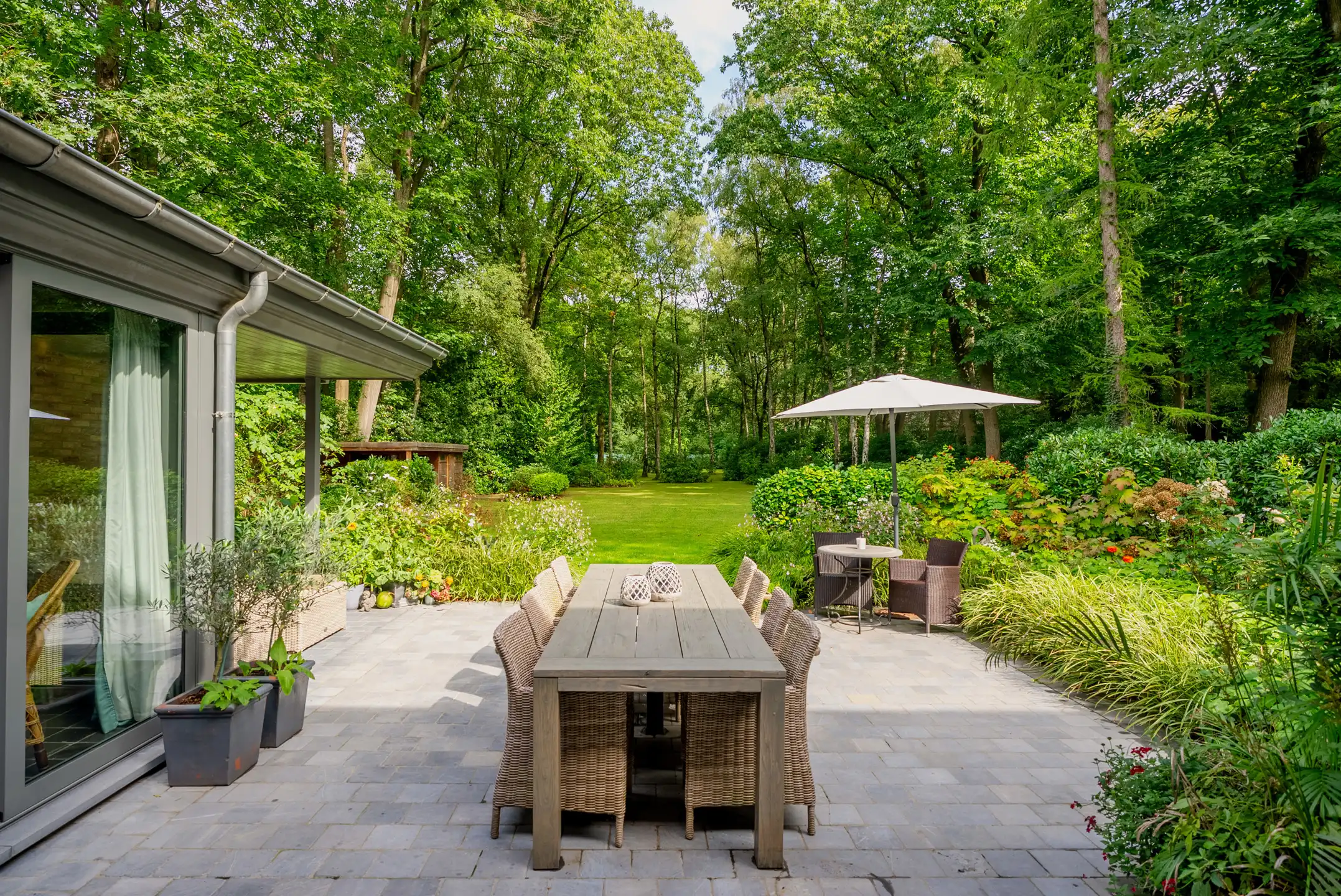 Prestigieuze villa met afzonderlijke woonunit en royale tuin nabij de Kalmthoutse Heide foto 56