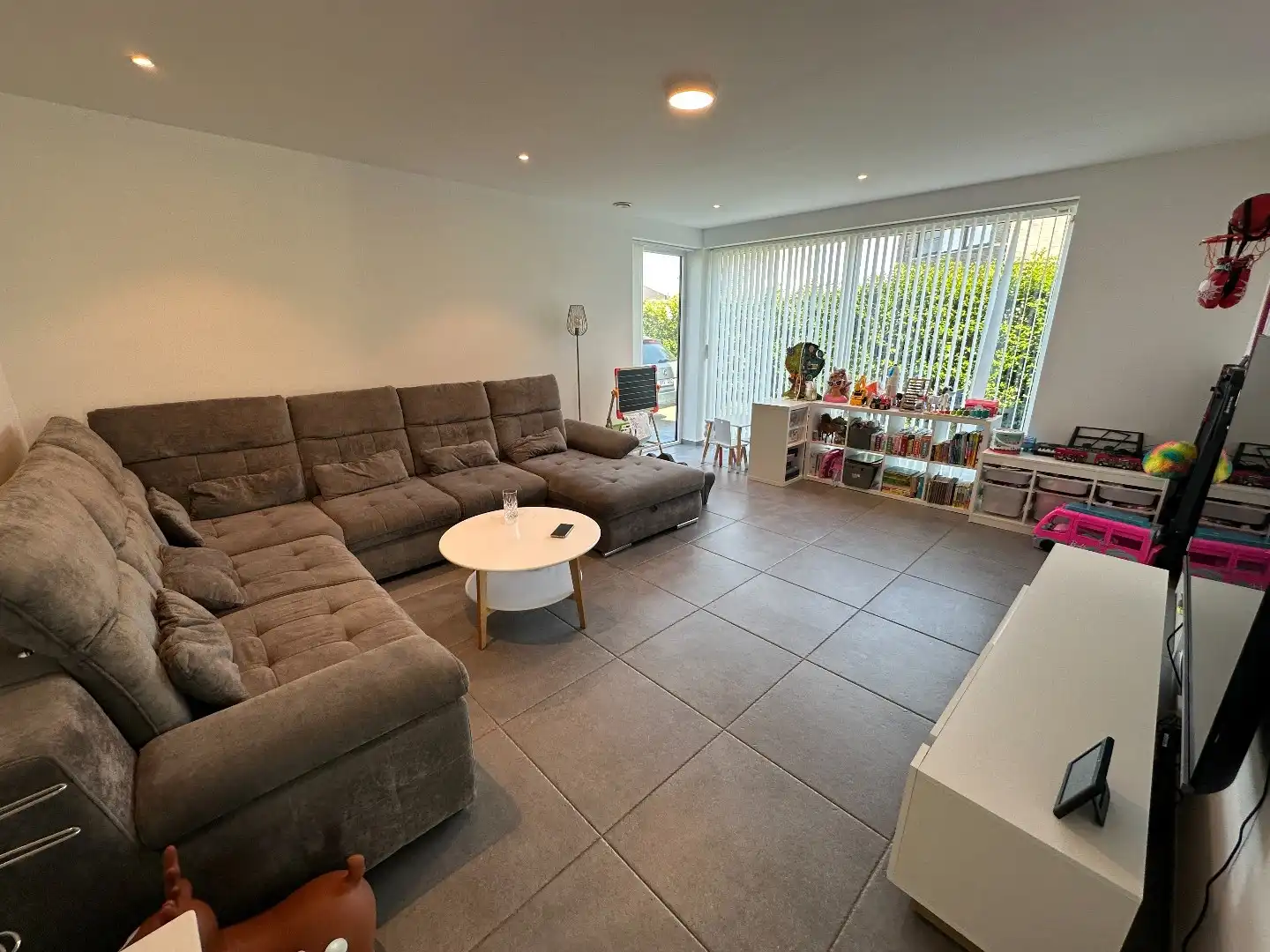 Hoogwaardig afgewerkte en energiezuinige woning, 3 slpk en tuin met landelijk zicht, Aartrijke. foto 9
