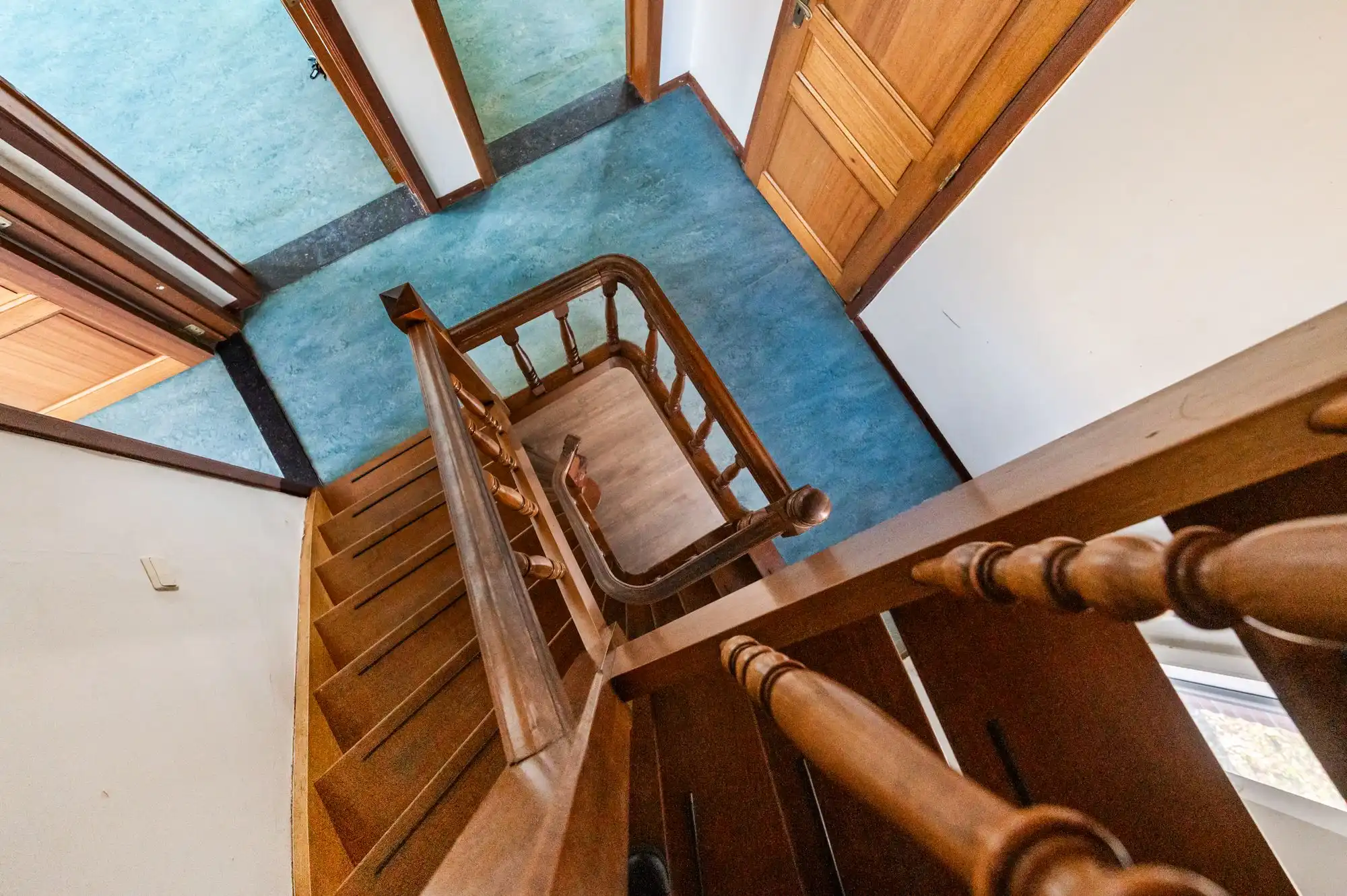 Ruime halfopen gezinswoning met 5 slaapkamers, zonnige tuin en garage in Brasschaat! foto 17