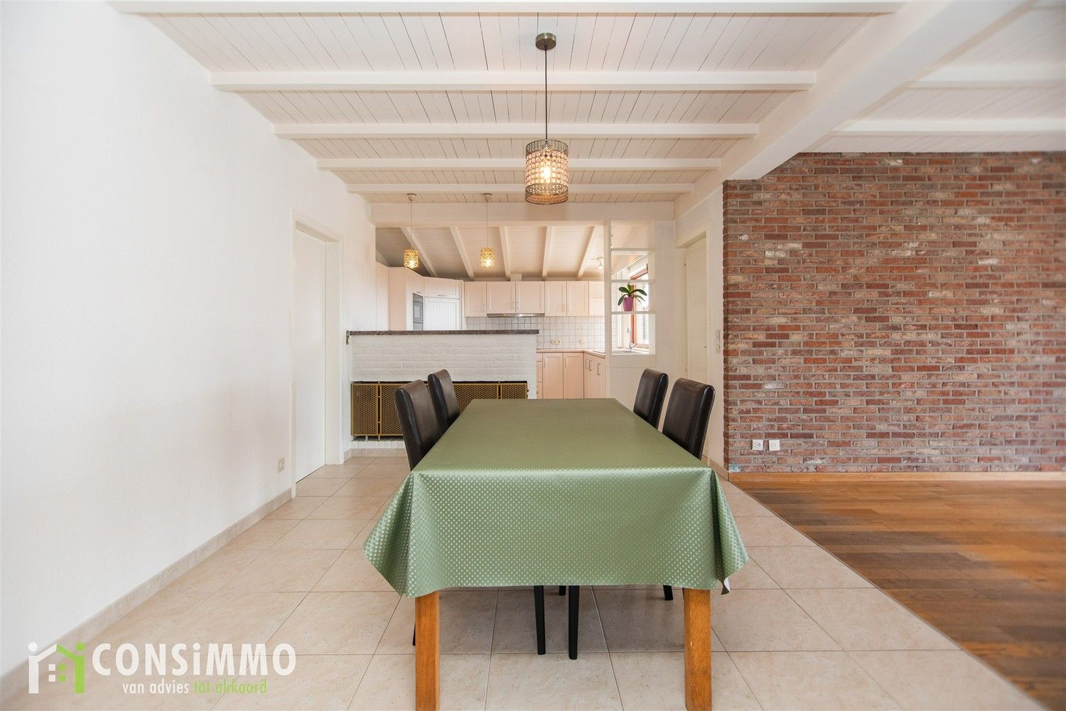 Karaktervolle split-level woning in groene omgeving te Genk-Termien foto 14