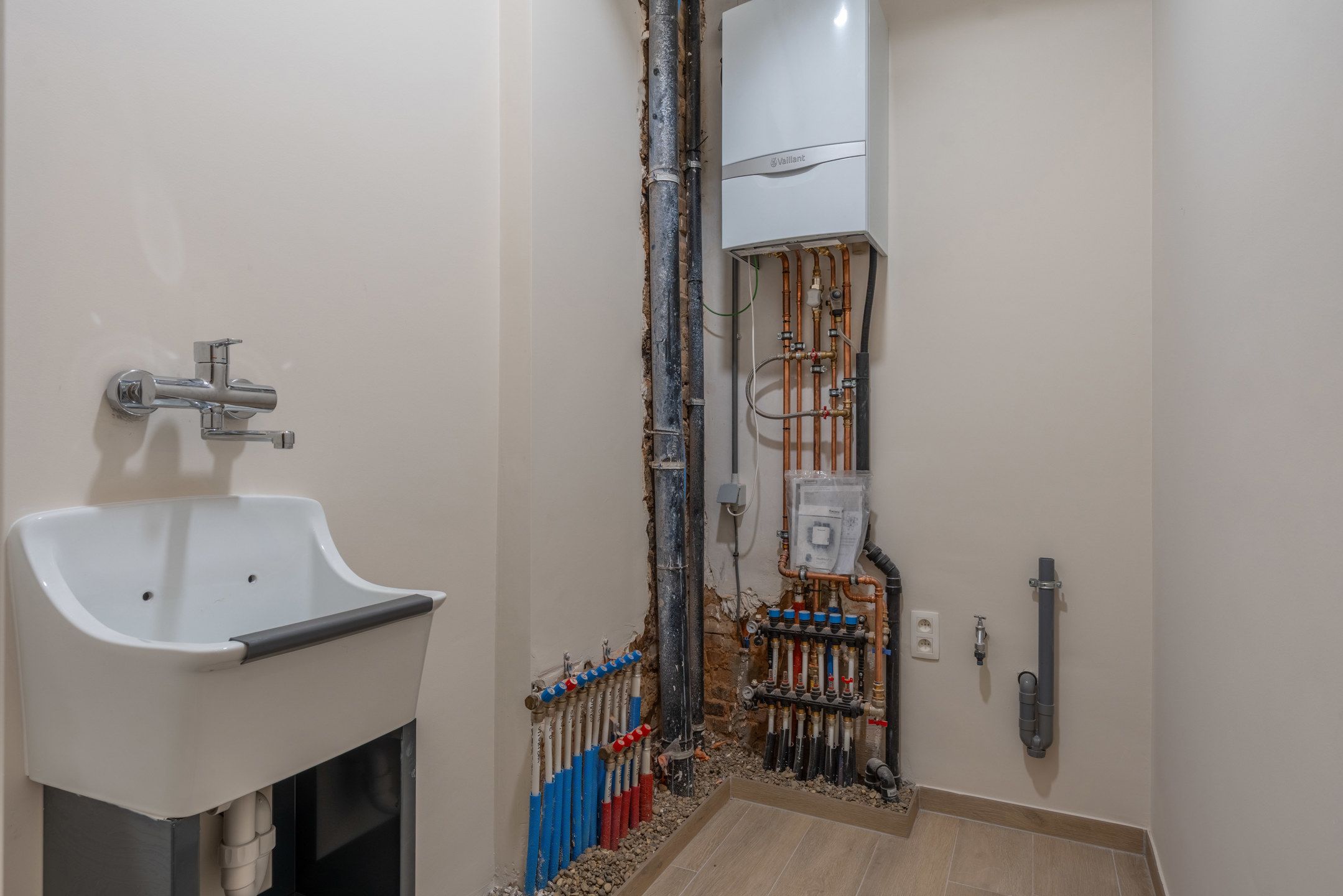 Stadswoning met 3 slpk's, tuin en dubbele garage te Turnhout foto 17