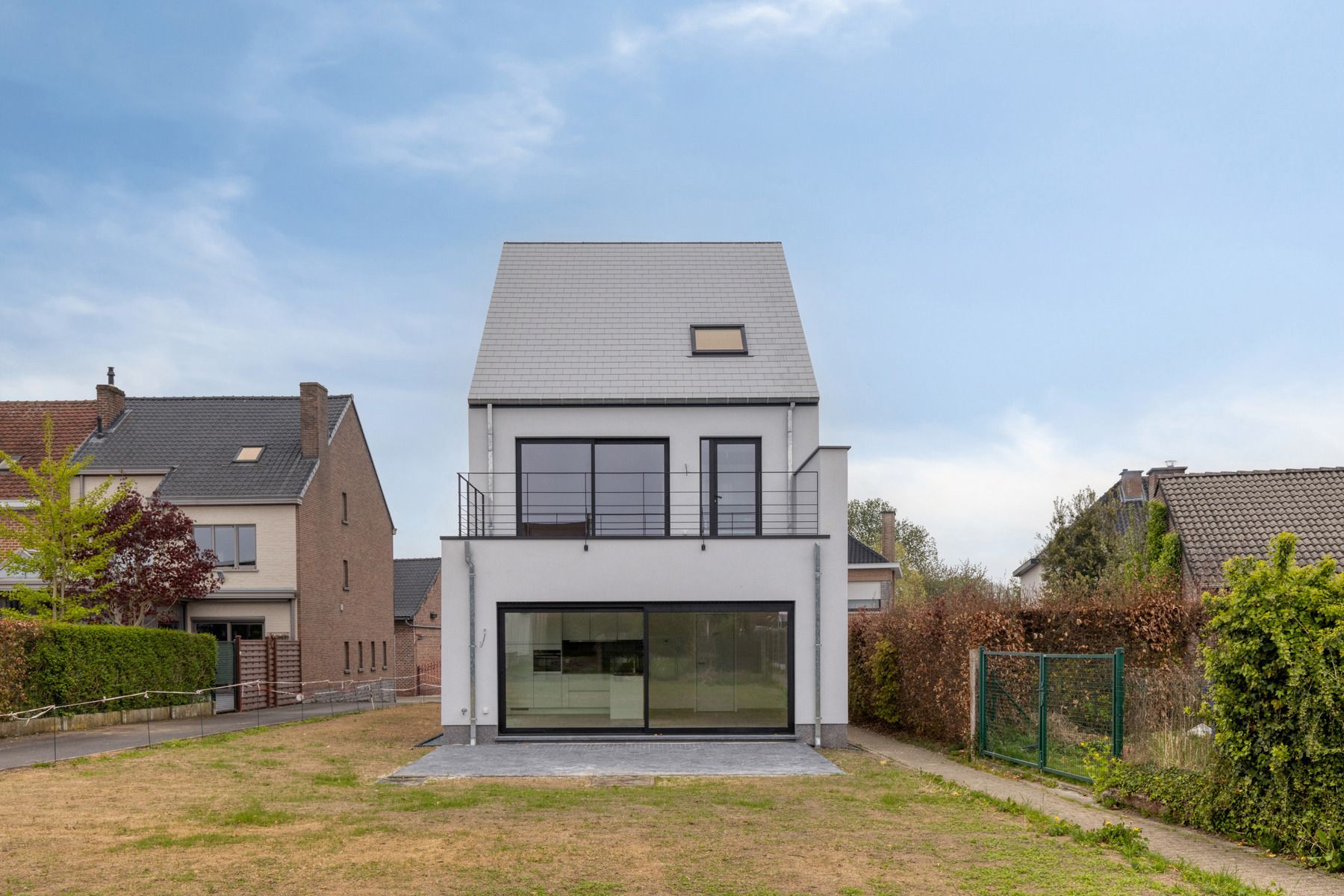 Volledig afgewerkt BEN-app op het gelijkvloers met tuin! foto 19
