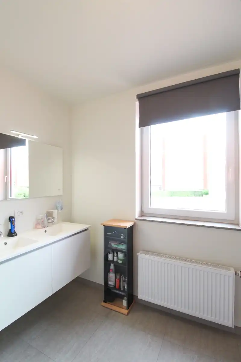 Prachtige woning in rustige woonwijk te Roeselare foto 13