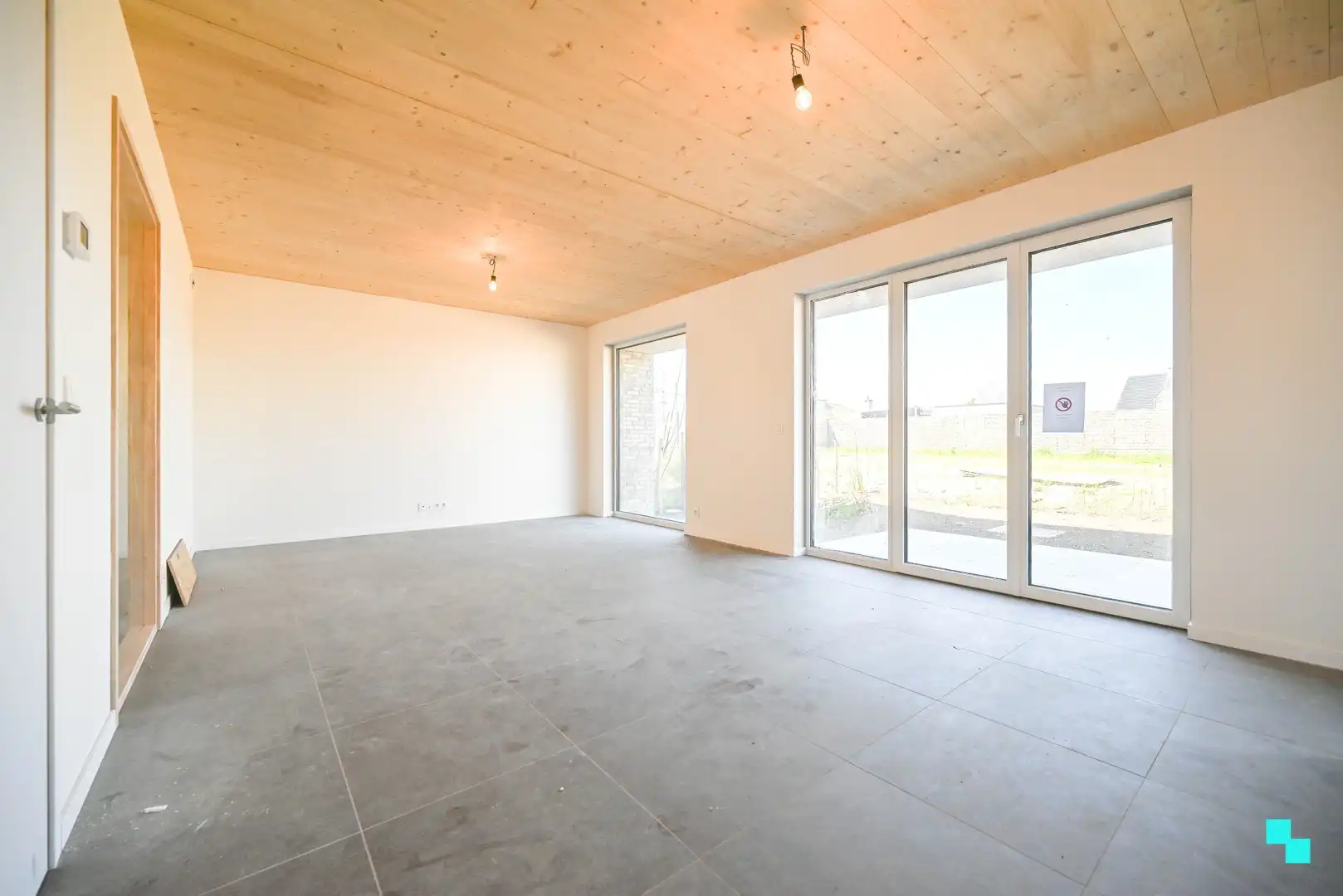 Halfopen nieuwbouwwoning in houtmassiefbouw foto 4