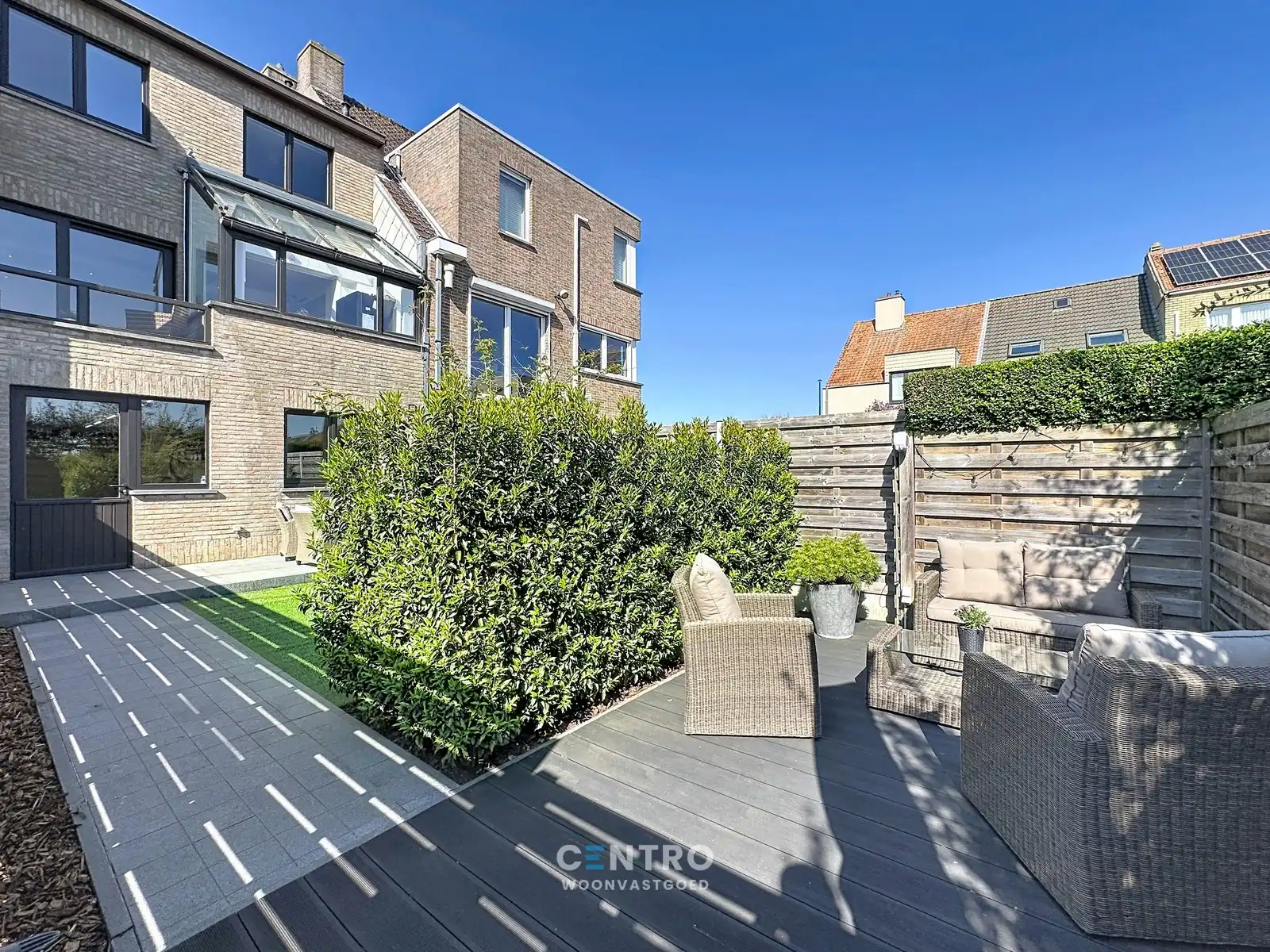 Gezellige woning te Uitkerke met 3 à 4 slpks, DUBBELE garage en LEUKE tun! foto 33