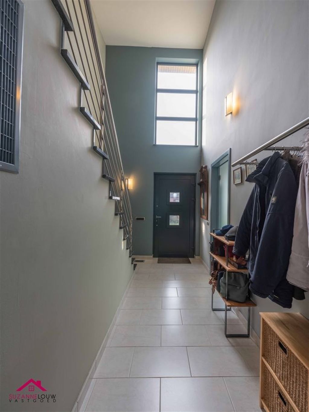 Ruime vrijstaande en instapklare woning in hedendaagse stijl foto 12