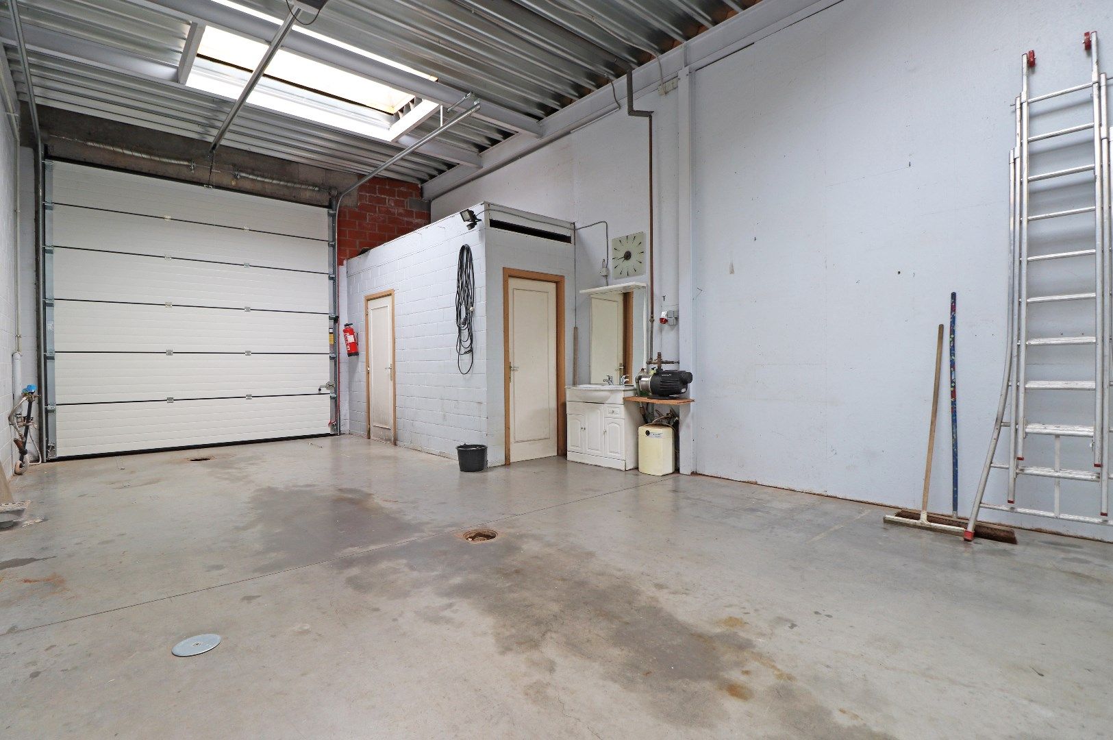 Loods van ca.120 m² foto 3