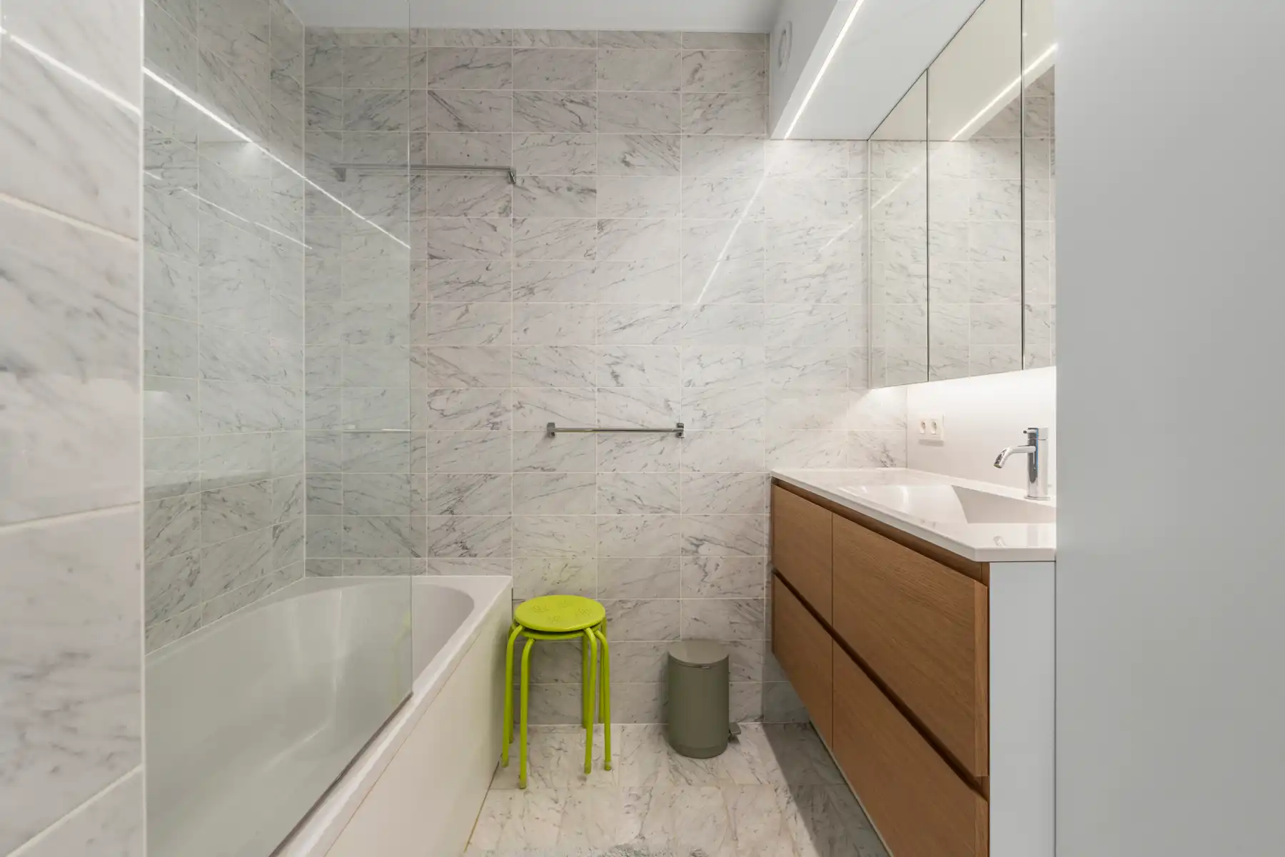 Instapklaar appartement in hartje Oostduinkerke-Bad foto 11