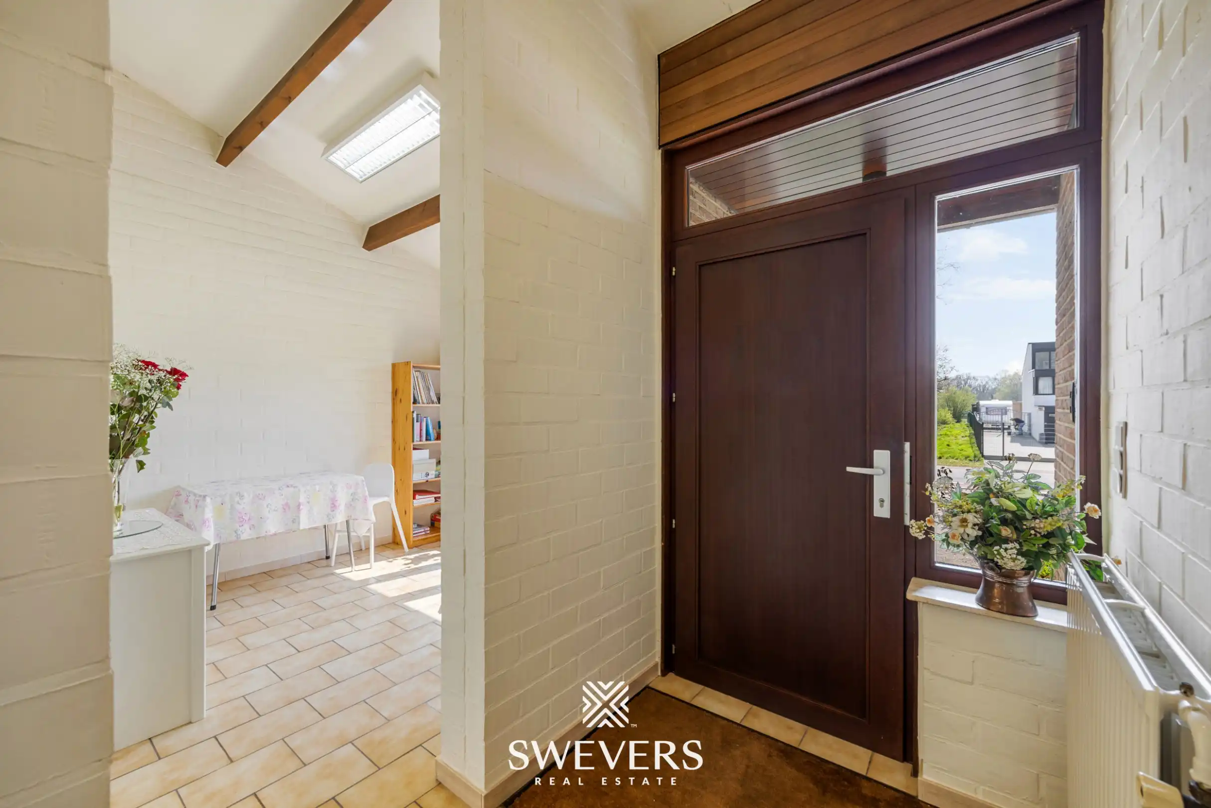 Ruime open bebouwing met praktijkruimte op perceel van 37a 75ca in Beringen foto 12