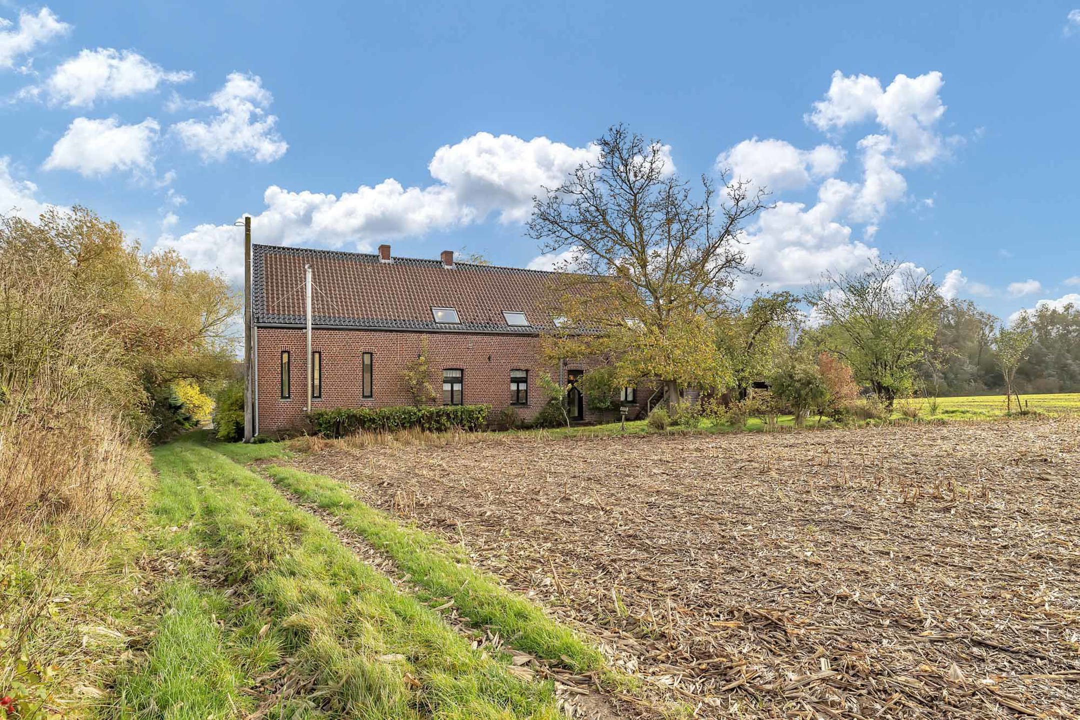Fantastisch gerenoveerde hoeve met binnenzwembad foto 43