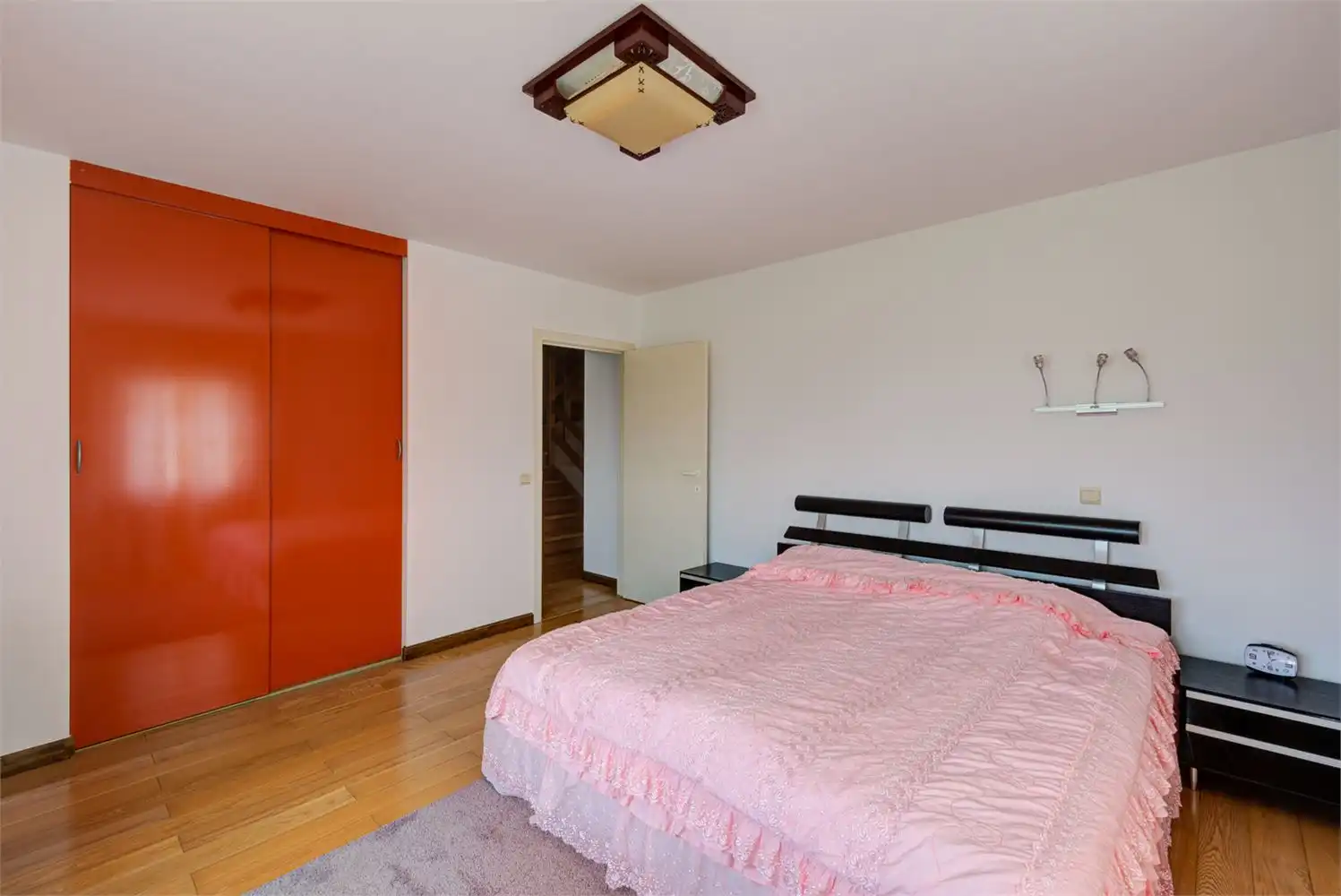 UNIEKE VILLA MET 6 SLAAPKAMERS EN 3 BADKAMERS IN VELDWEZELT foto 22