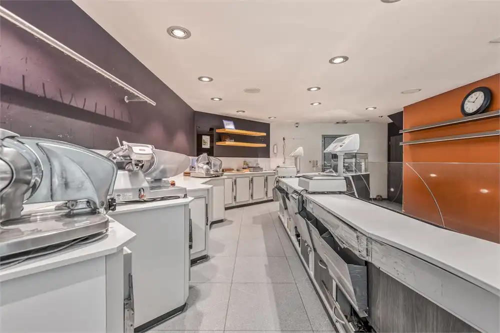 Ruim handelshuis op AAA-locatie foto 6