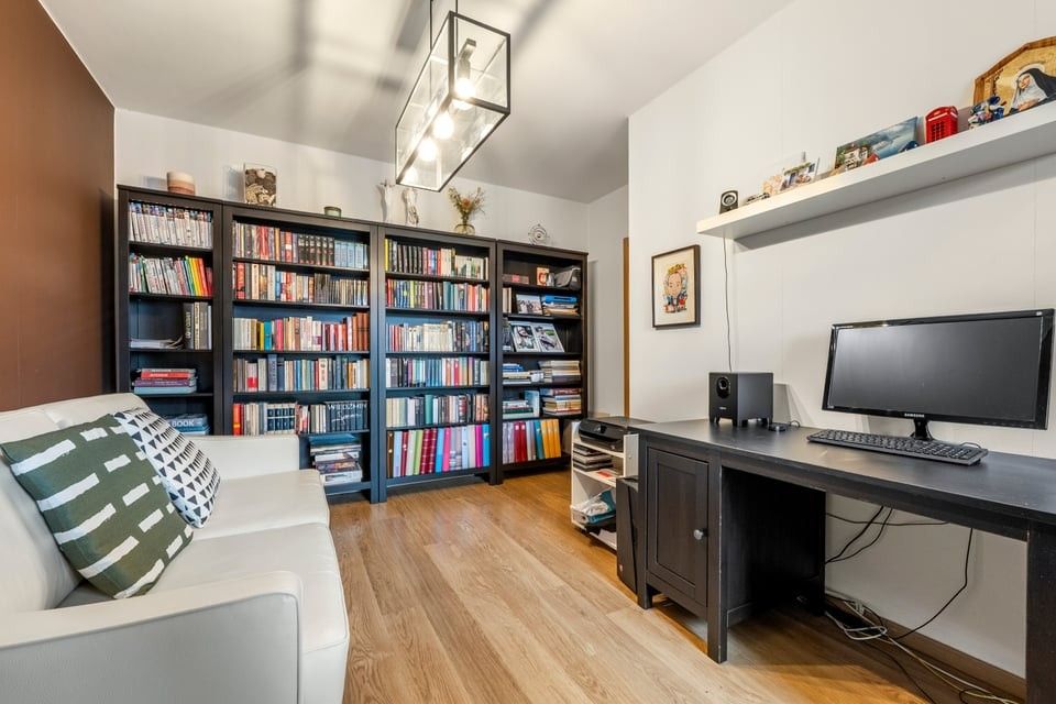 GEZELLIG 3 SLKS APPARTEMENT MET STAANPLAATS IN LANDEN foto 25