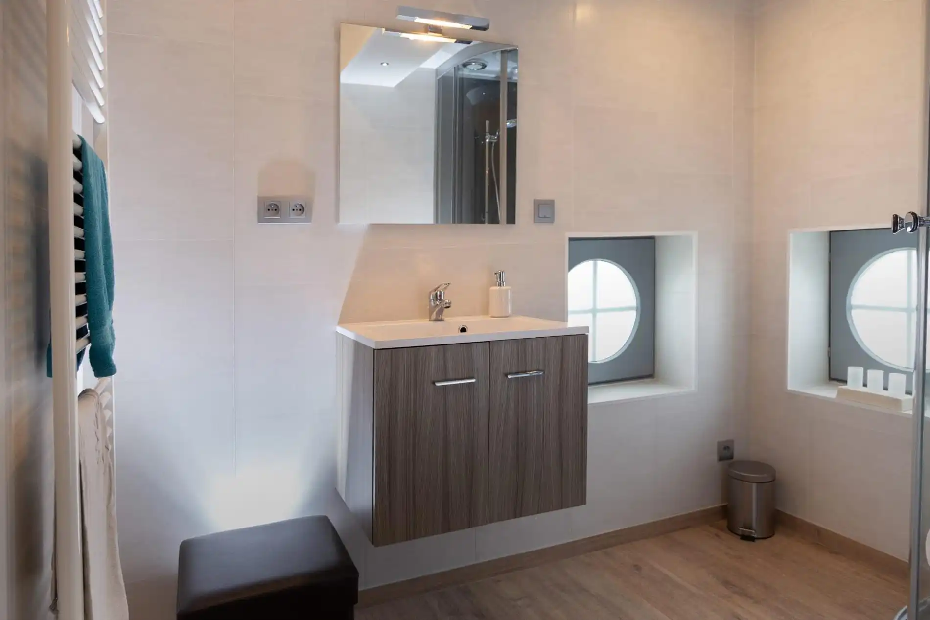 Instapklare GEZINSWONING met o.a. 3 slaapkamers, zonnige tuin en hobbyruimte te Blankenberge! foto 7