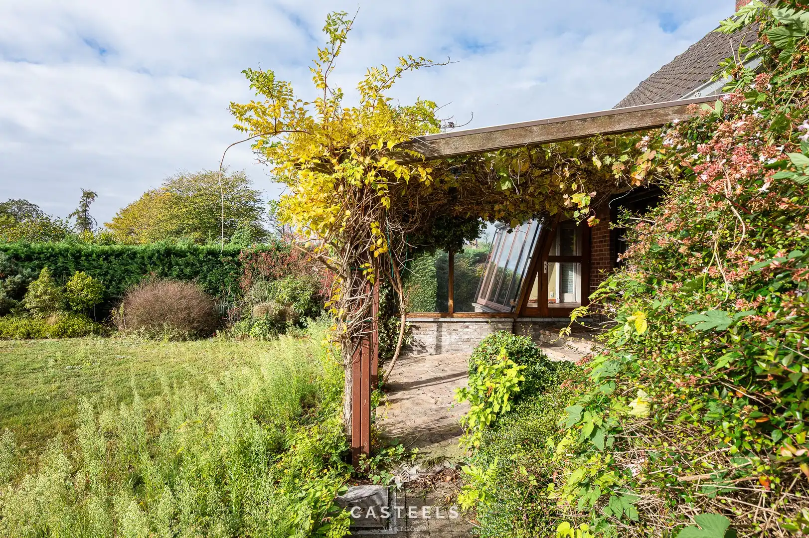 Te renoveren woning op perceel van 5.643m² in Kruisem te koop foto 6