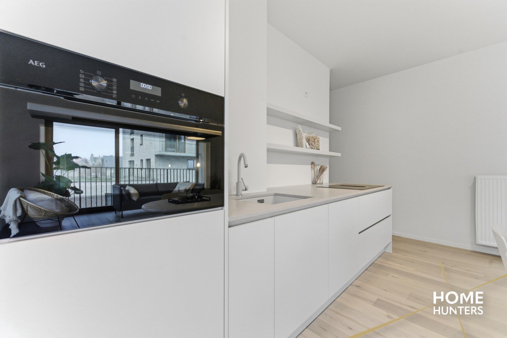 Luxe nieuwbouwappartement met ruim terras van maar liefst 36 m² foto 14