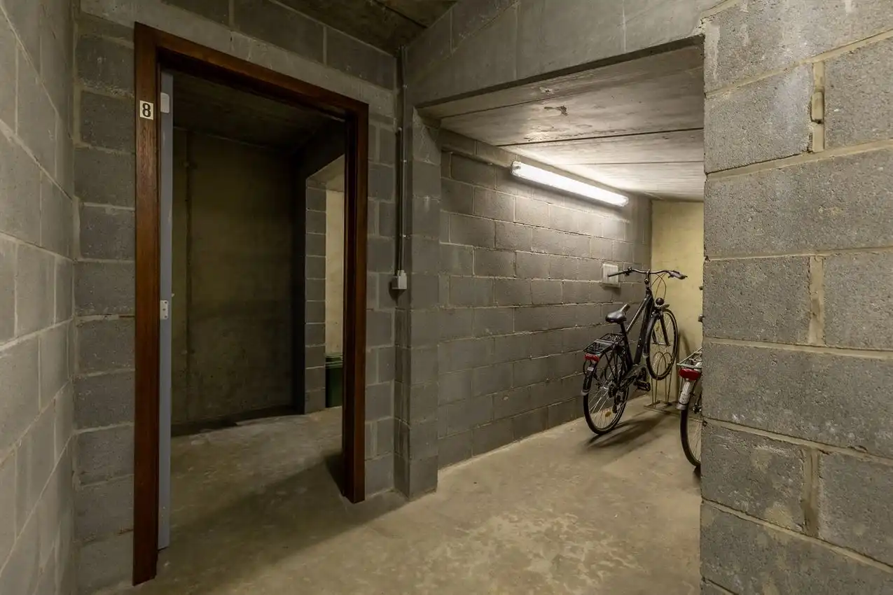 Appartement met 2 slpk., terras en ondergrondse autostaanplaats foto 21