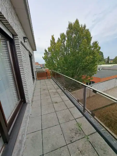 Instapklaar appartement bij centrum Geel foto 13