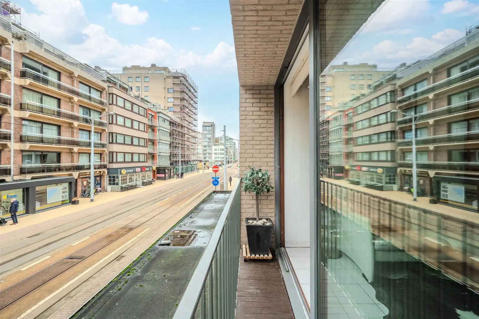 Centraal gelegen studio in centrum Middelkerke foto 18