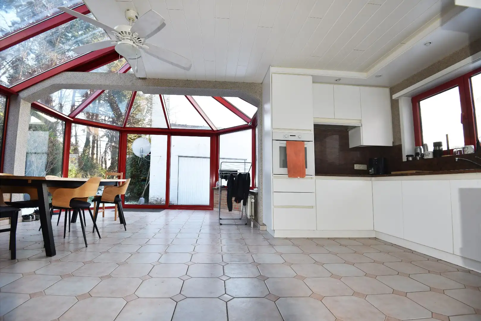 HOB met 3 slaapkamers, garage en tuin te Adegem foto 8