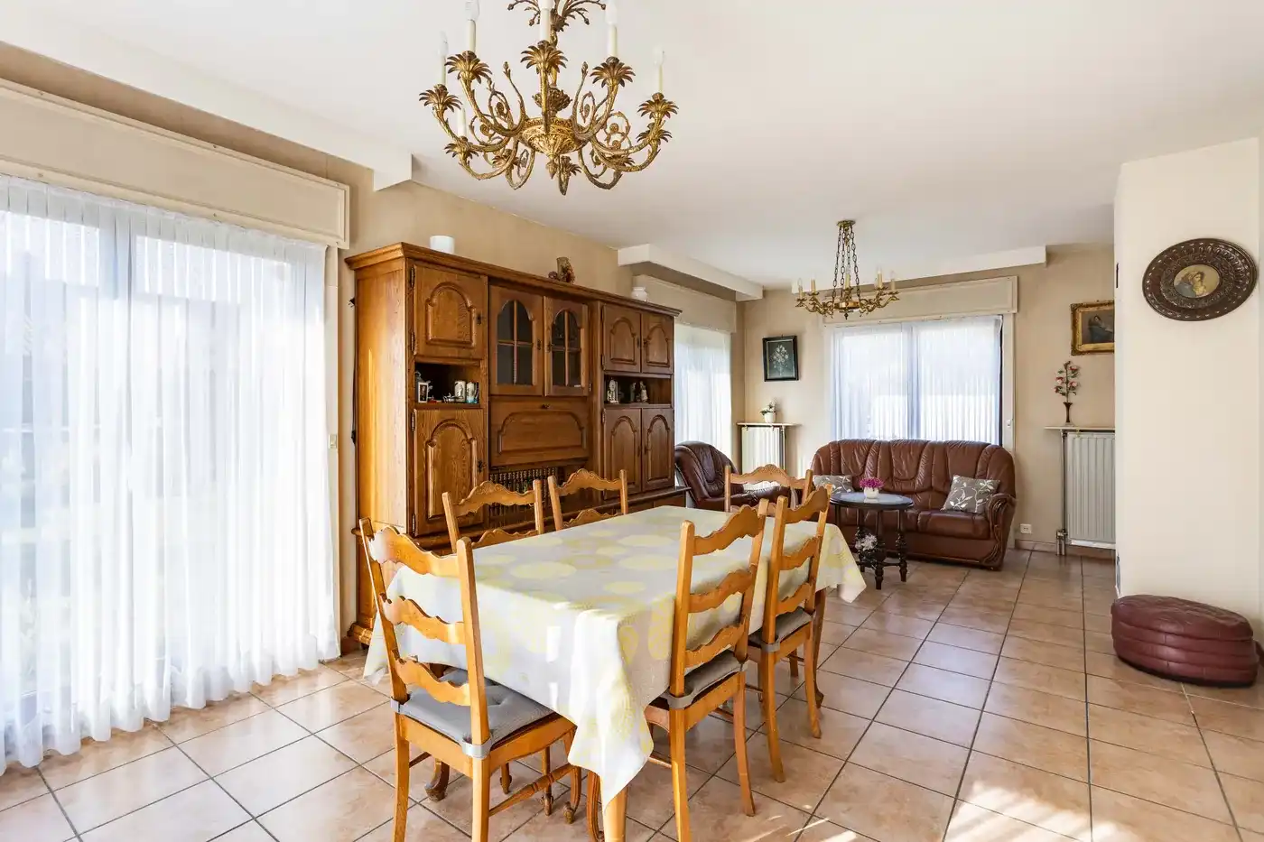 Woning gelegen in een rustige wijk te Harelbeke foto 5