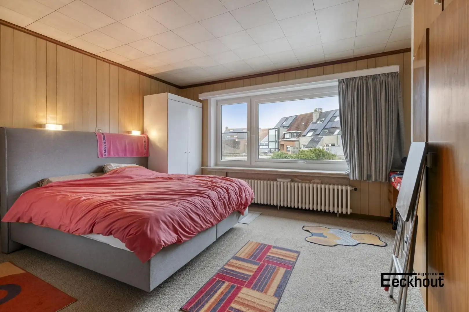 Ruime opslagplaats/atelier met bijhorend appartement en 2 extra garageboxen foto 10